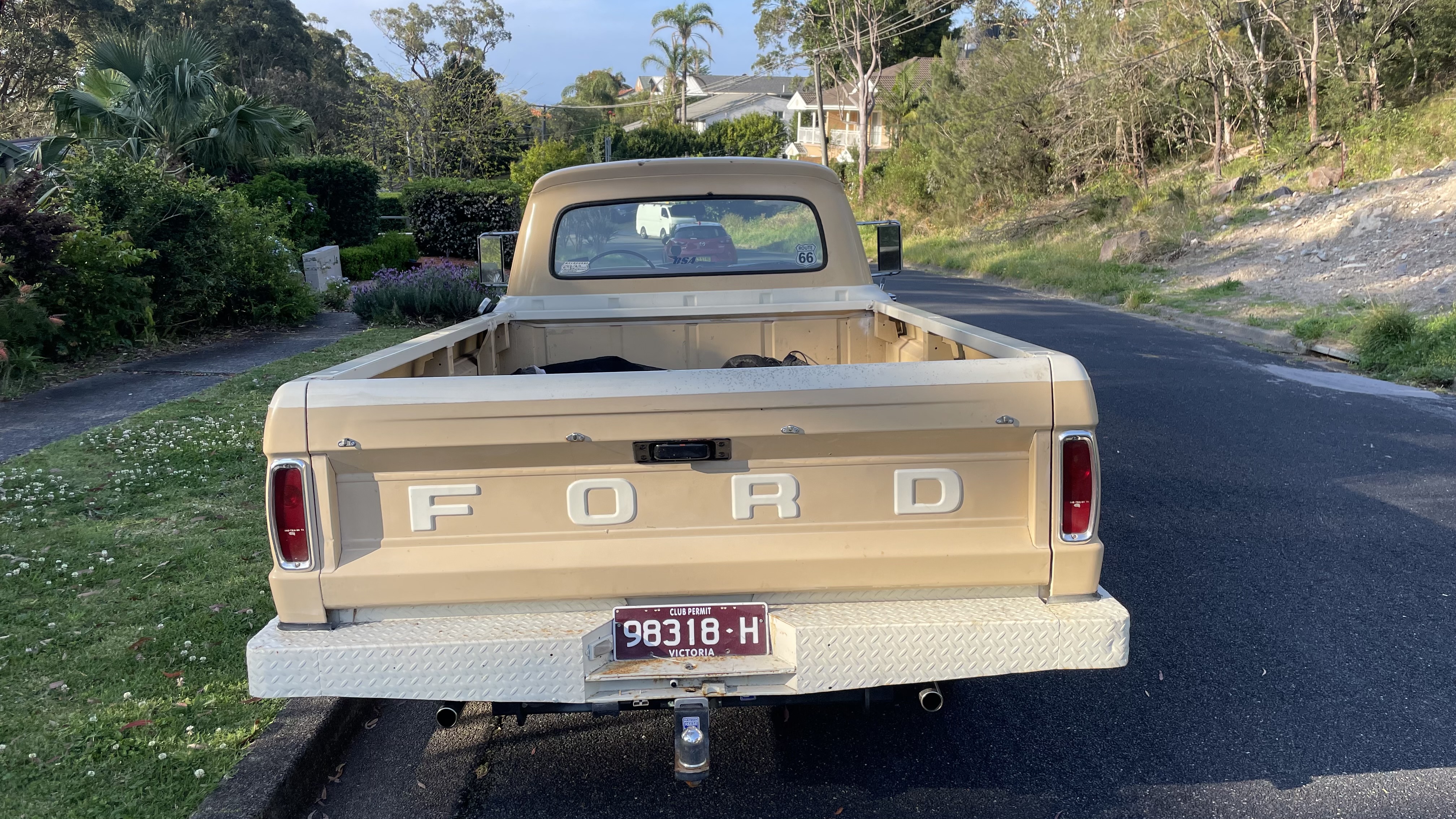 1964 FORD F-250 UTILITY
