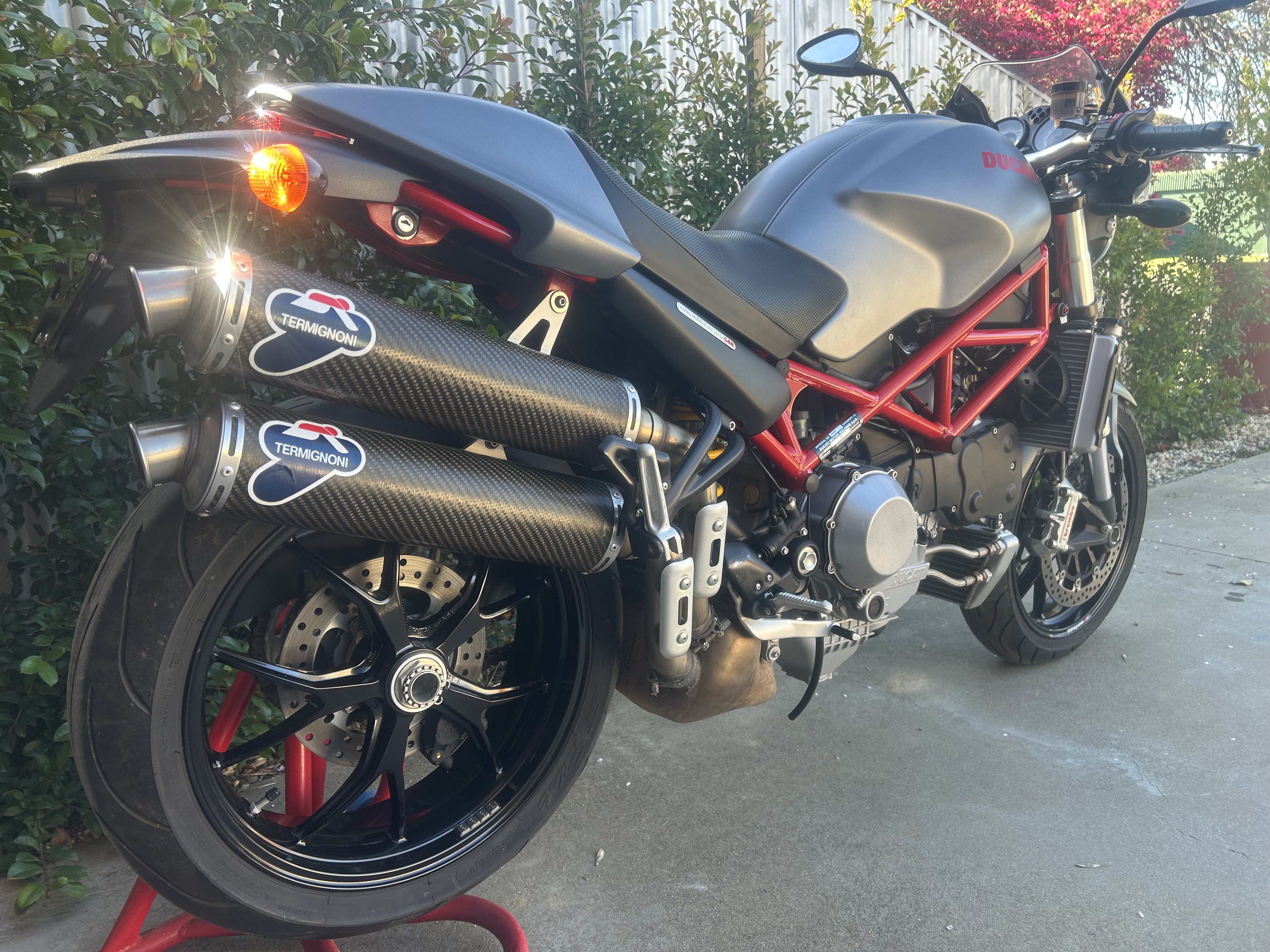 2008 DUCATI MONSTER S4R ROAD