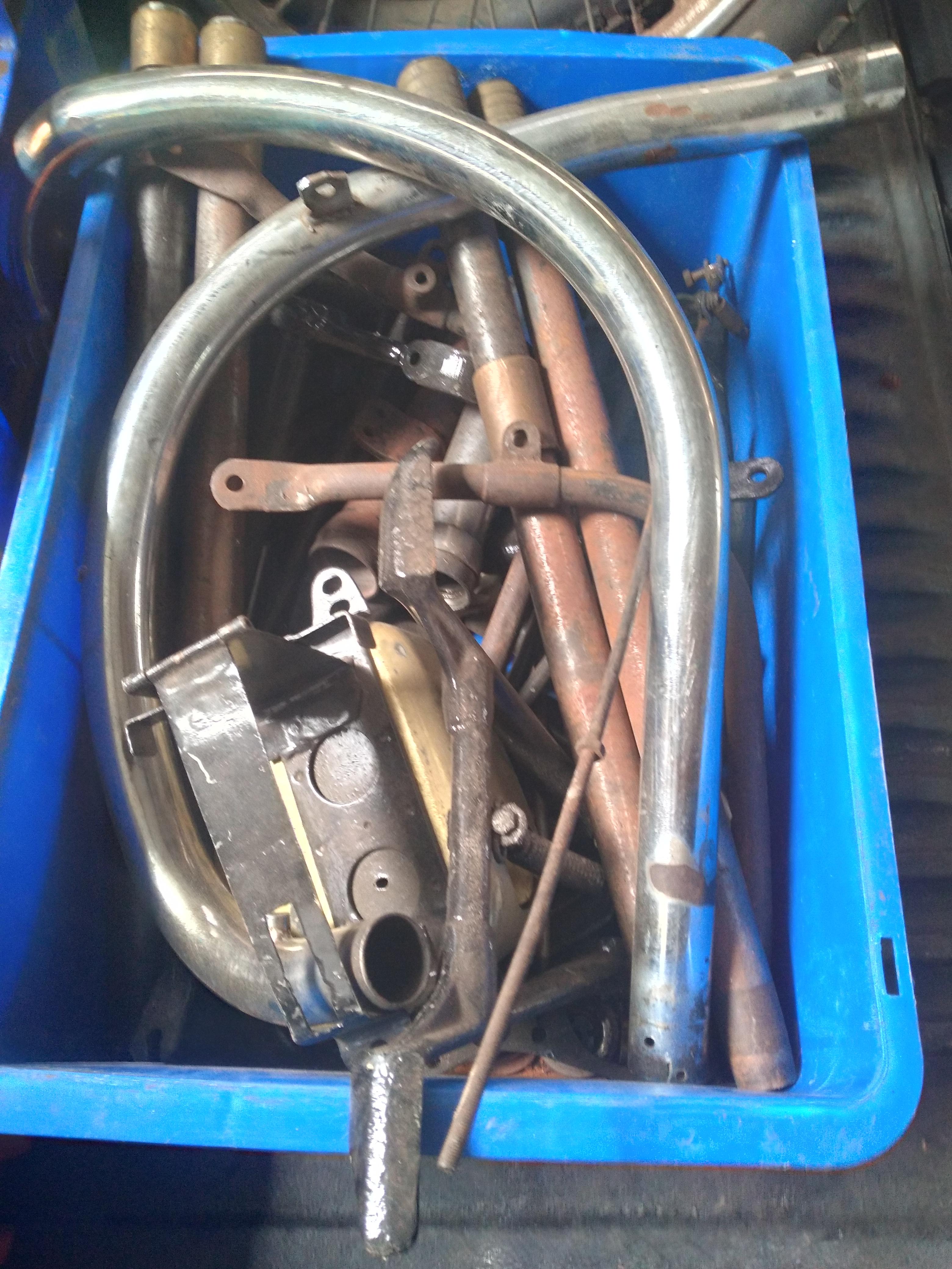 1953 BSA A10 PLUNGER FRAME