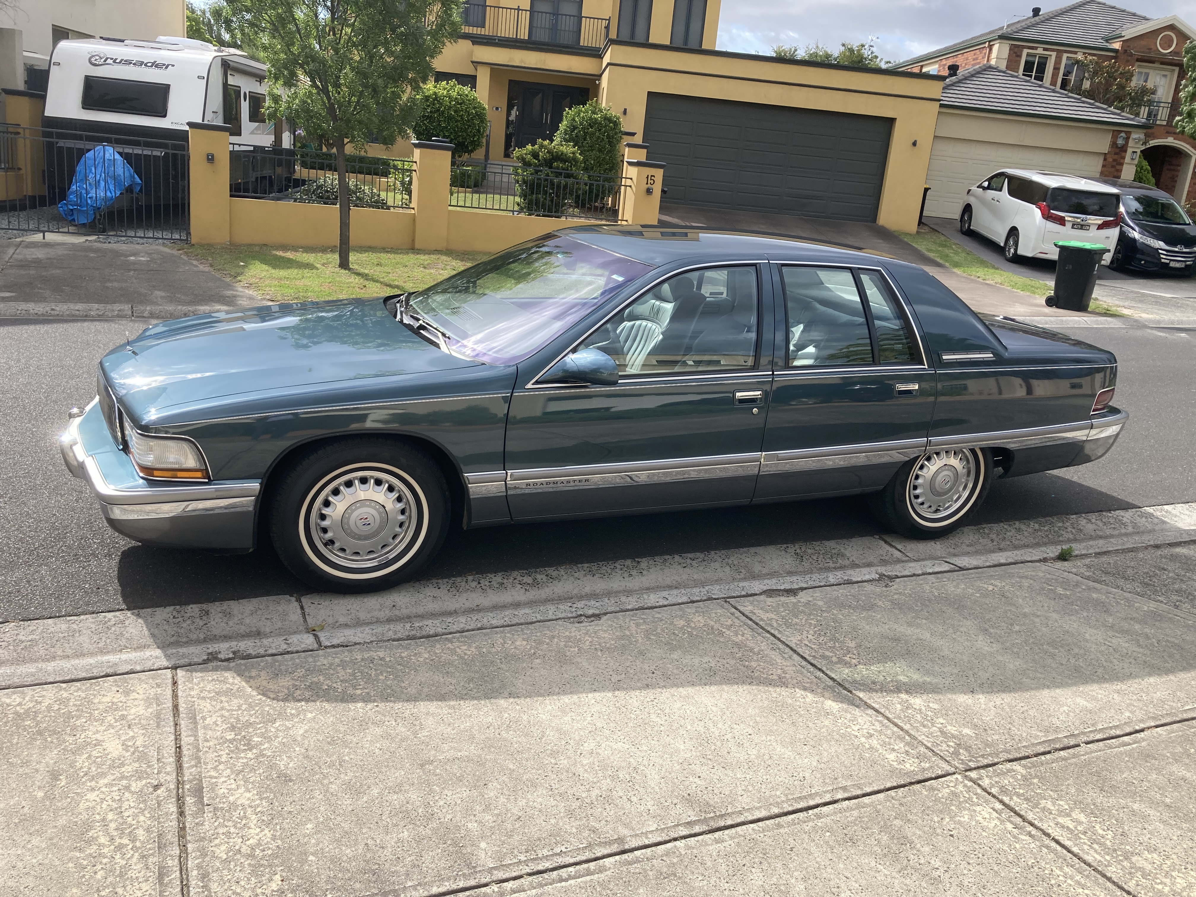 1995 BUICK ROADMASTER SEDAN