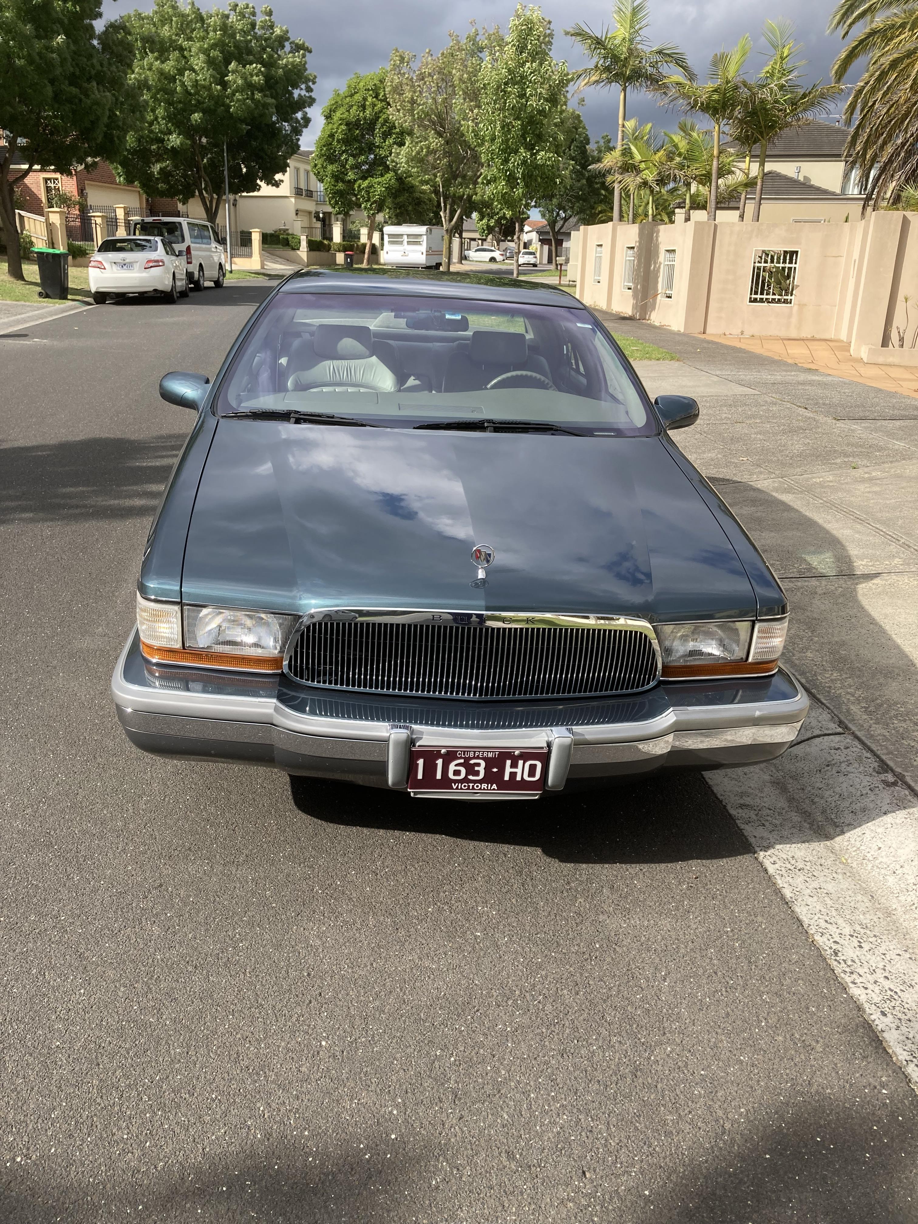 1995 BUICK ROADMASTER SEDAN