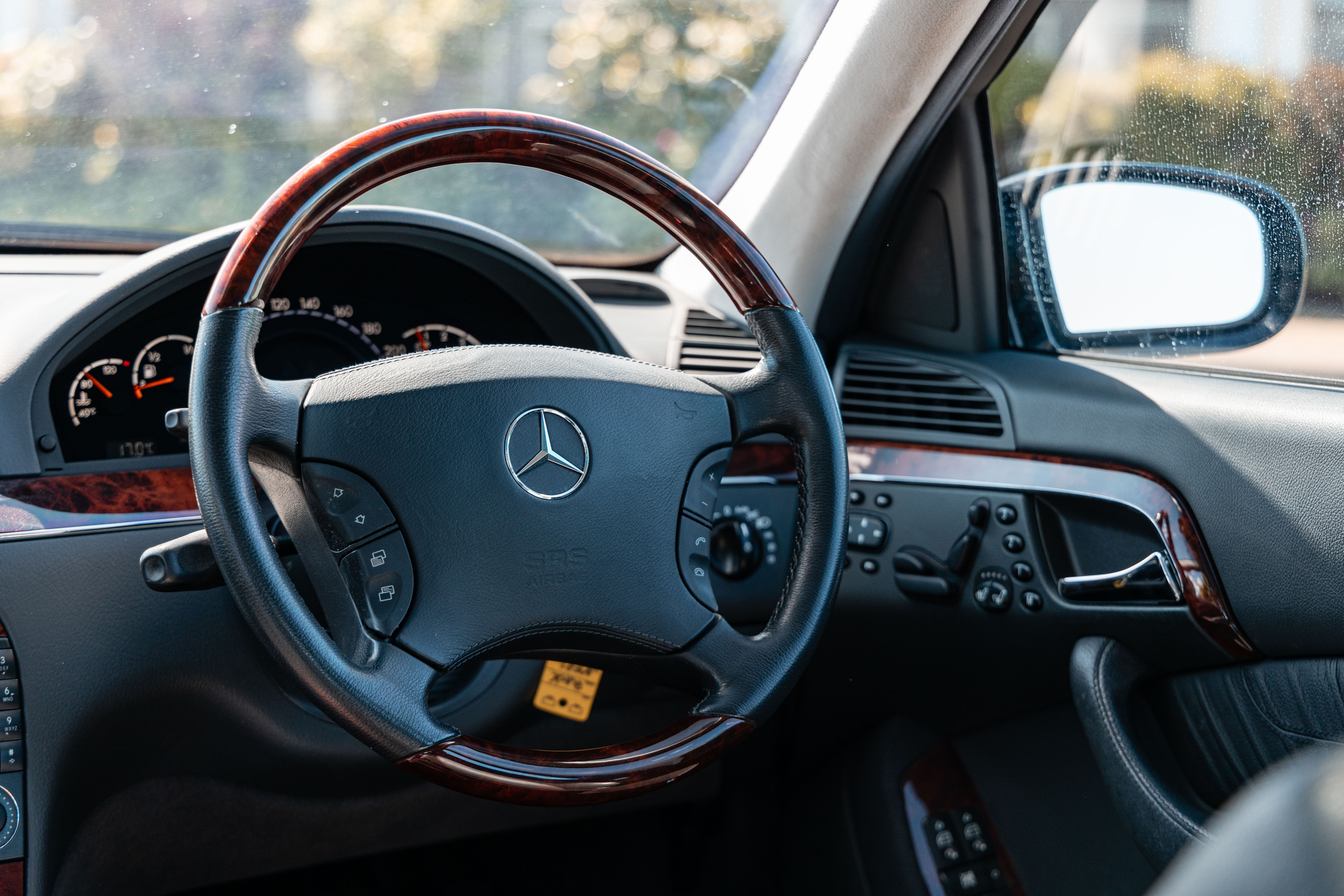 2003 MERCEDES-BENZ S500 W220 L 5 SP AUTOMATIC 4D SEDAN