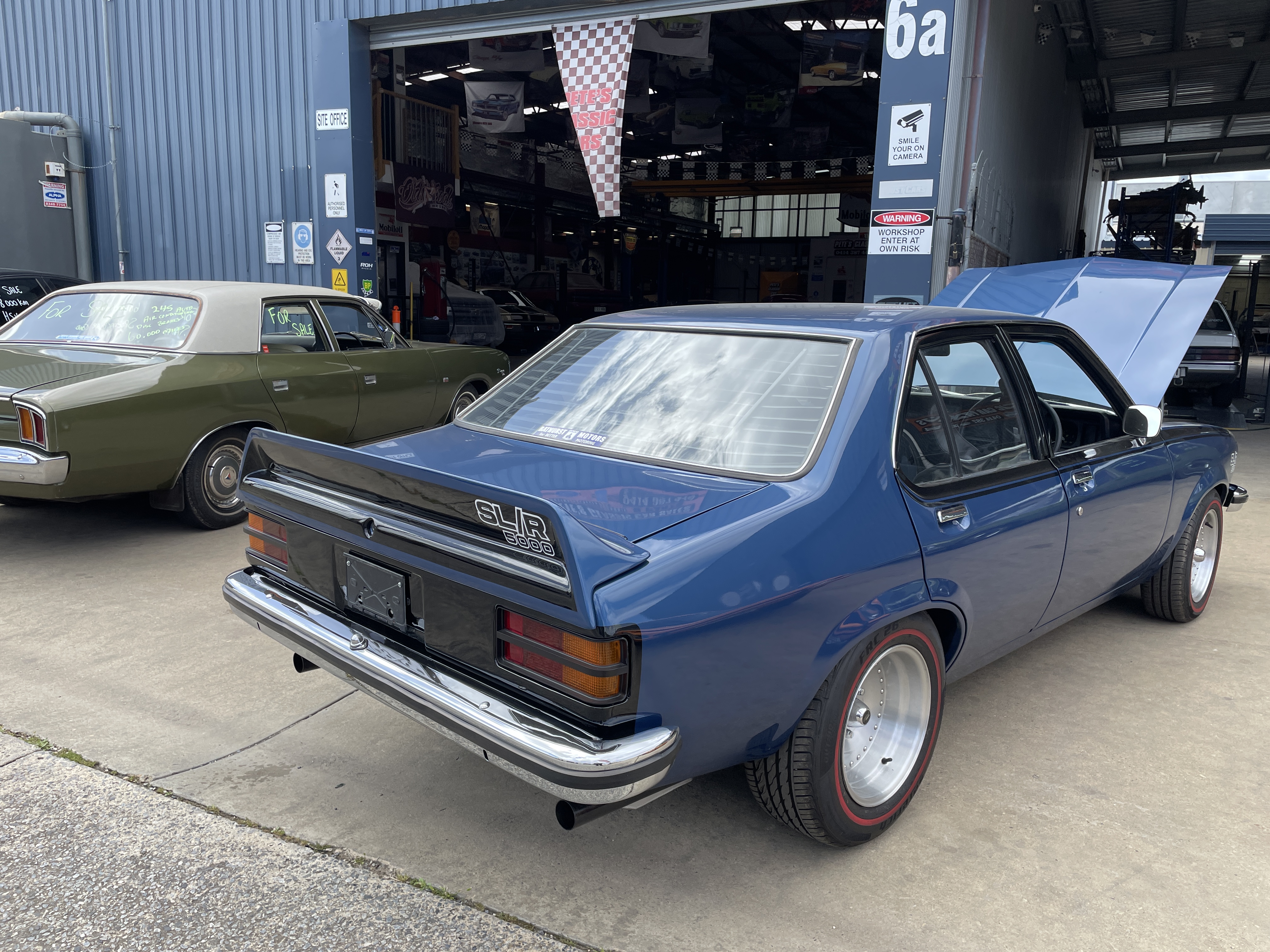1975 HOLDEN TORANA LH SL/R 5000 TRIBUTE SEDAN