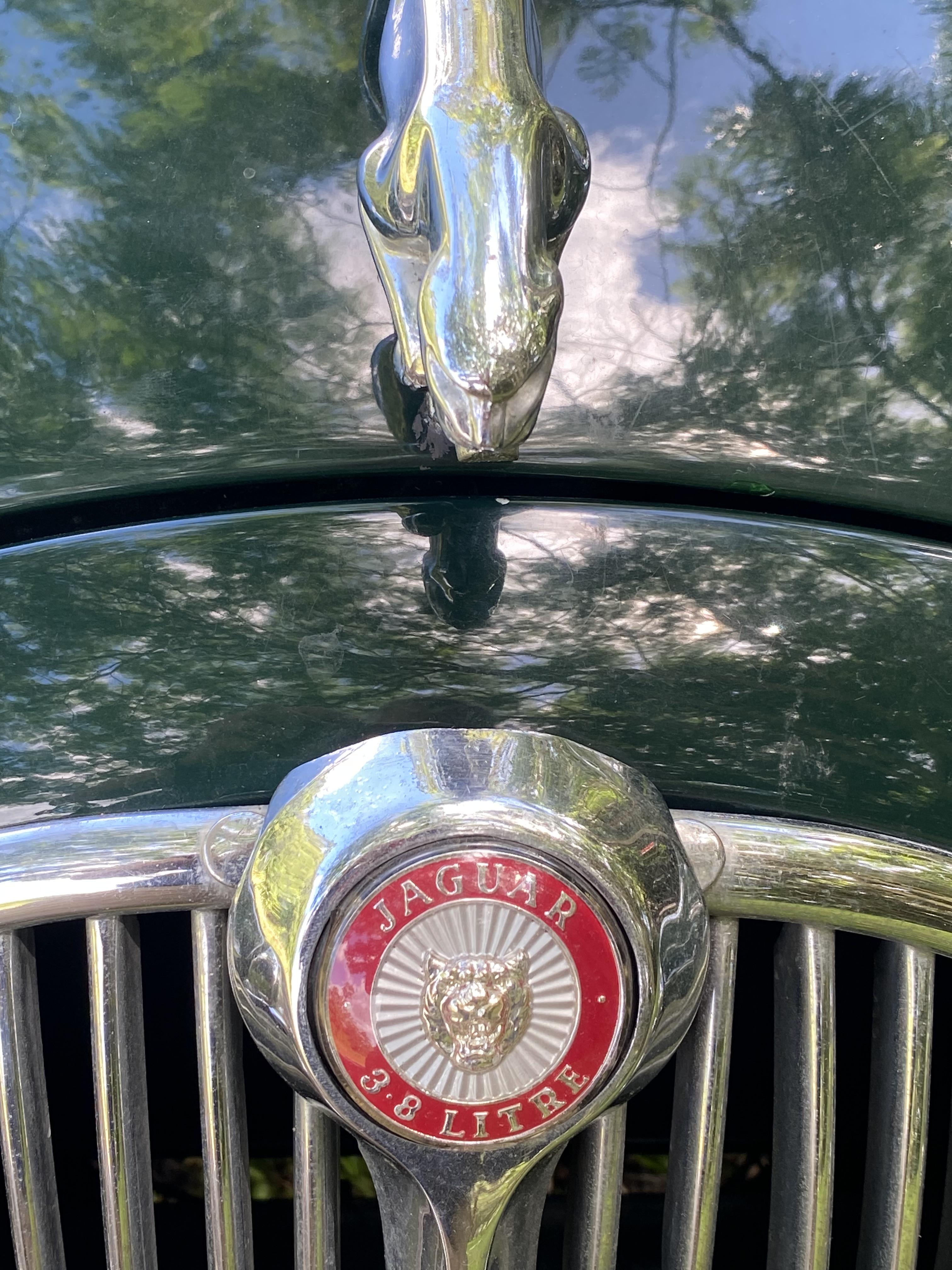 1962 JAGUAR MKII 3.8 SEDAN