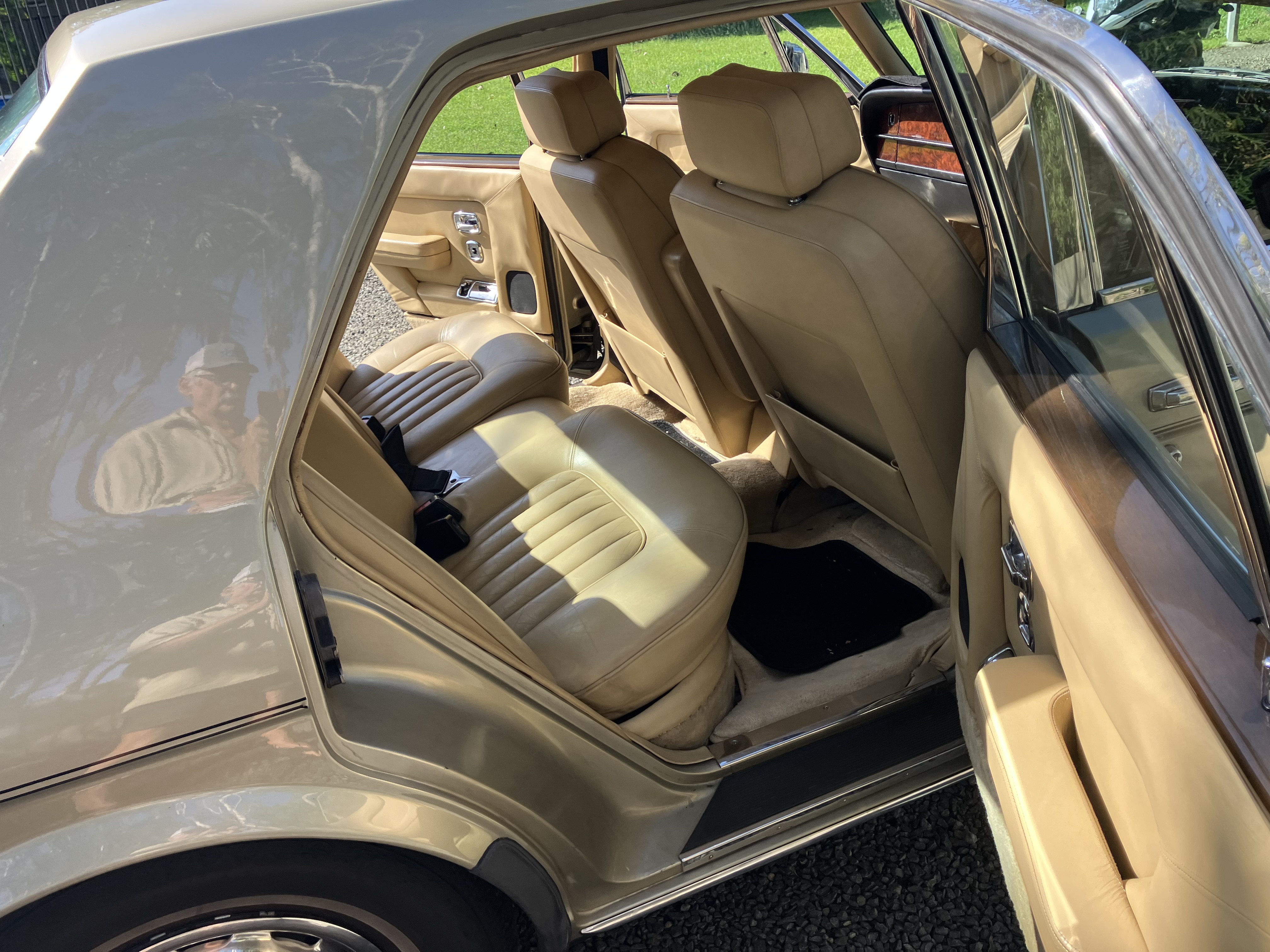 1983 ROLLS-ROYCE SILVER SPIRIT 3 SP AUTOMATIC 4D SEDAN