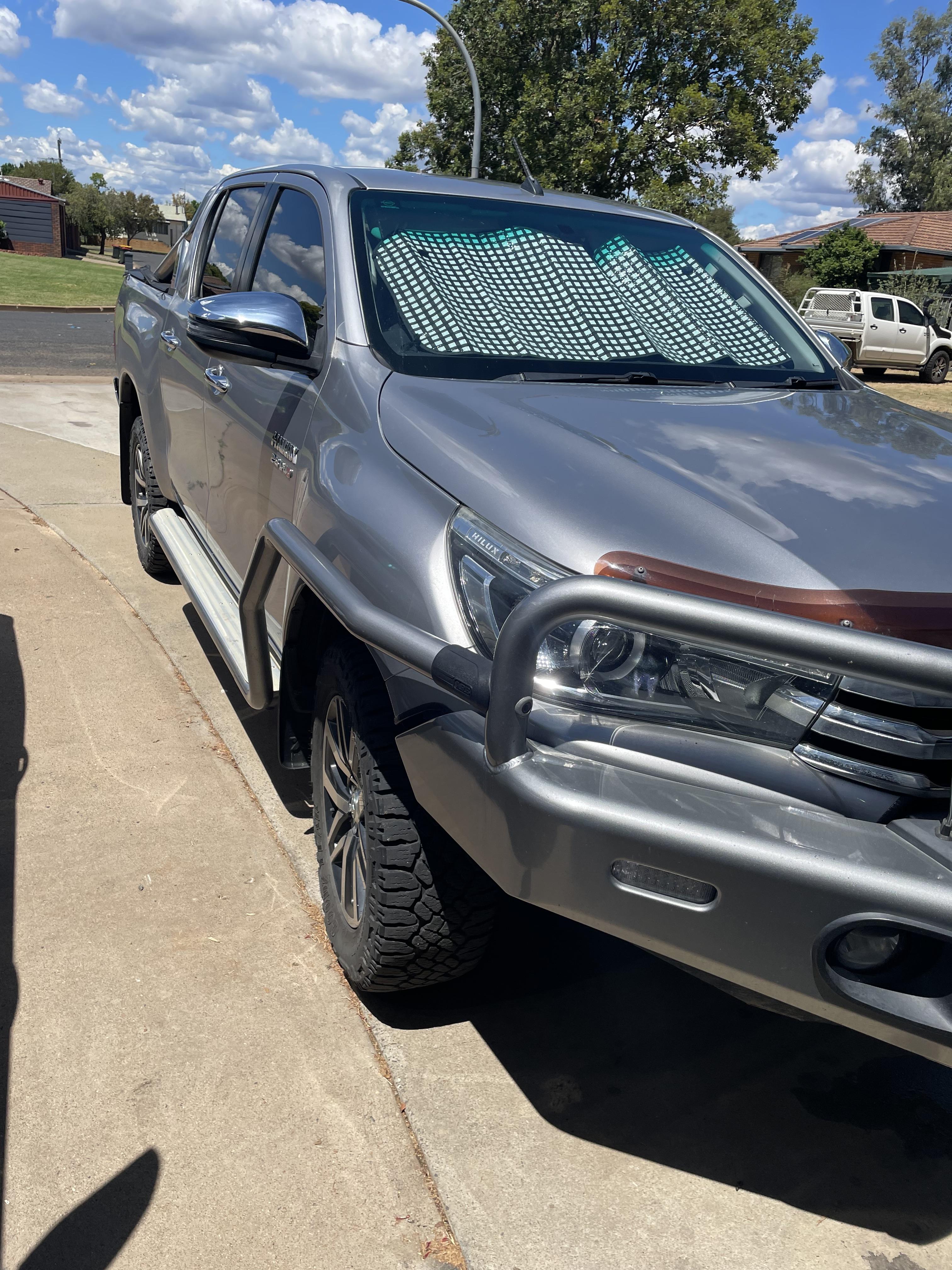 2018 TOYOTA HILUX GUN136R DOUBLE CAB P/UP 