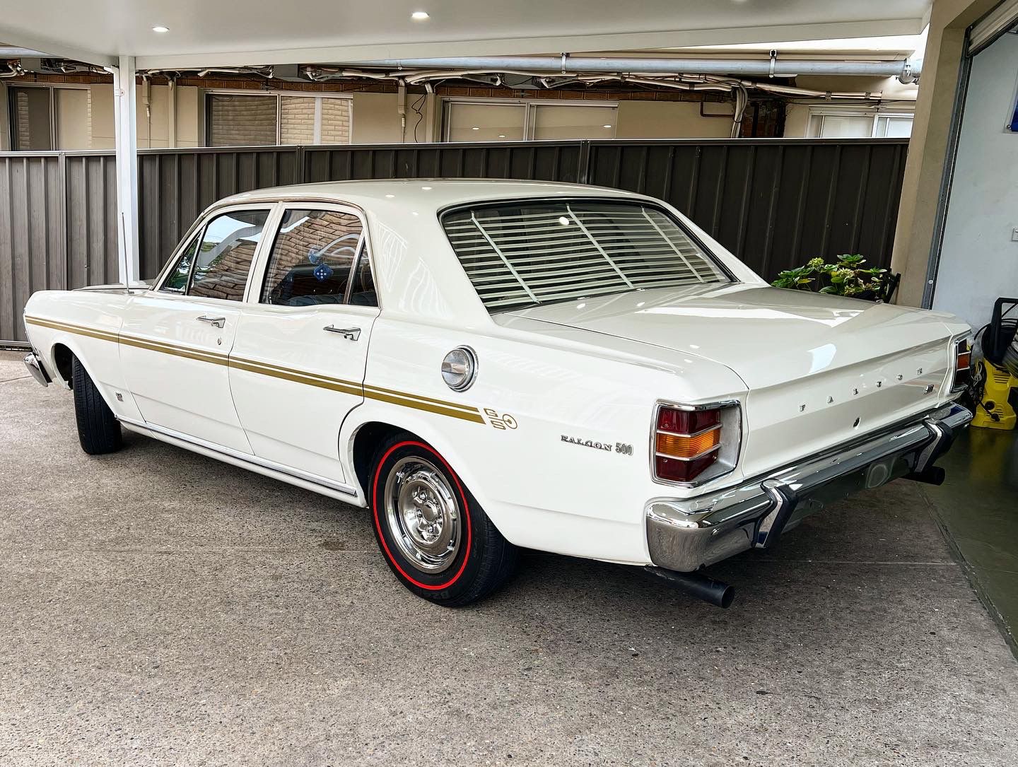 1970 FORD FALCON XW 500 6 SP MANUAL SEDAN
