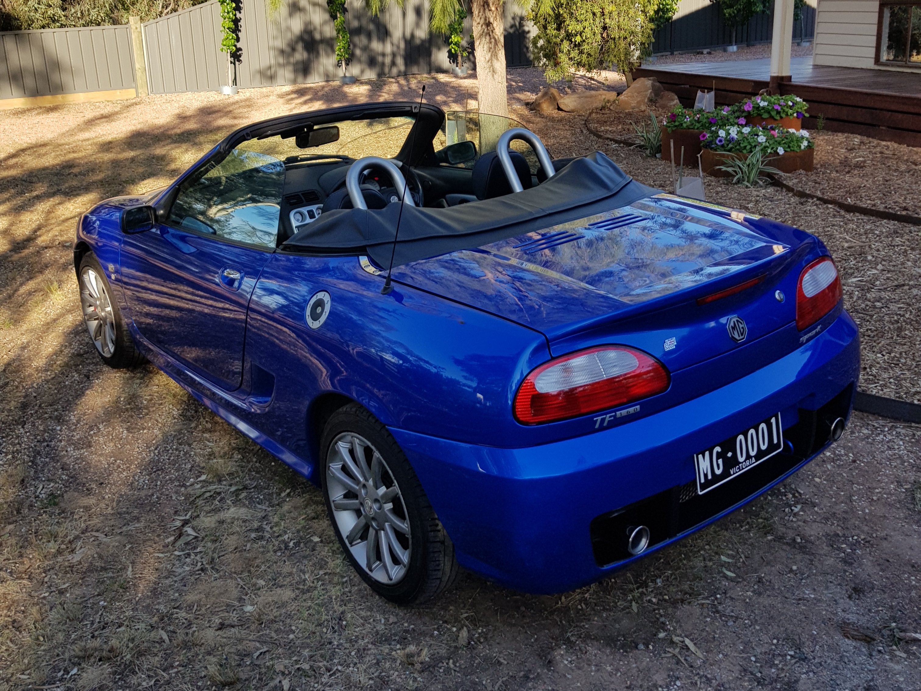 2004 M.G. TF 5 SP MANUAL 2D ROADSTER