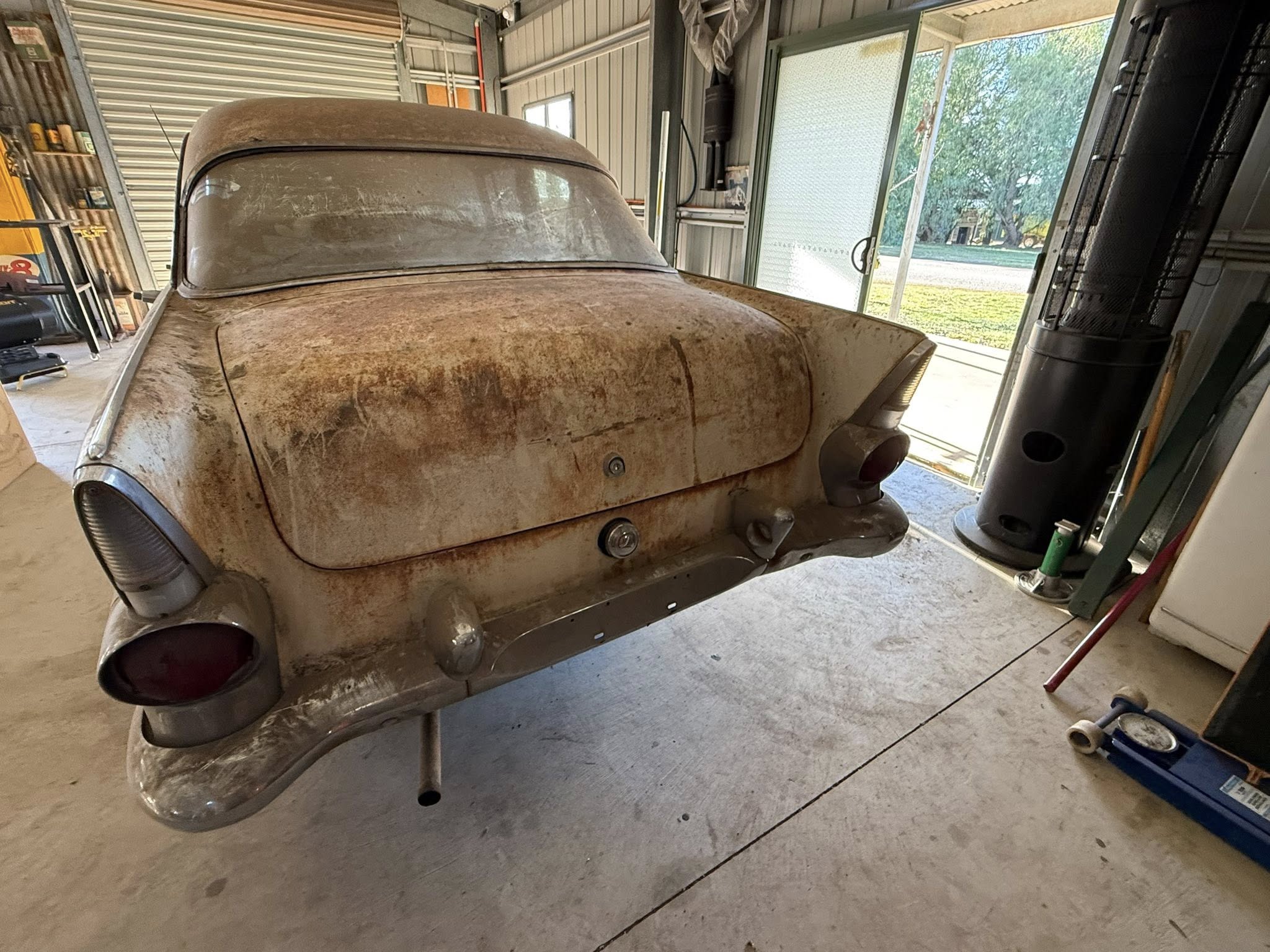 1959 HOLDEN SPECIAL FB MANUAL 4D SEDAN