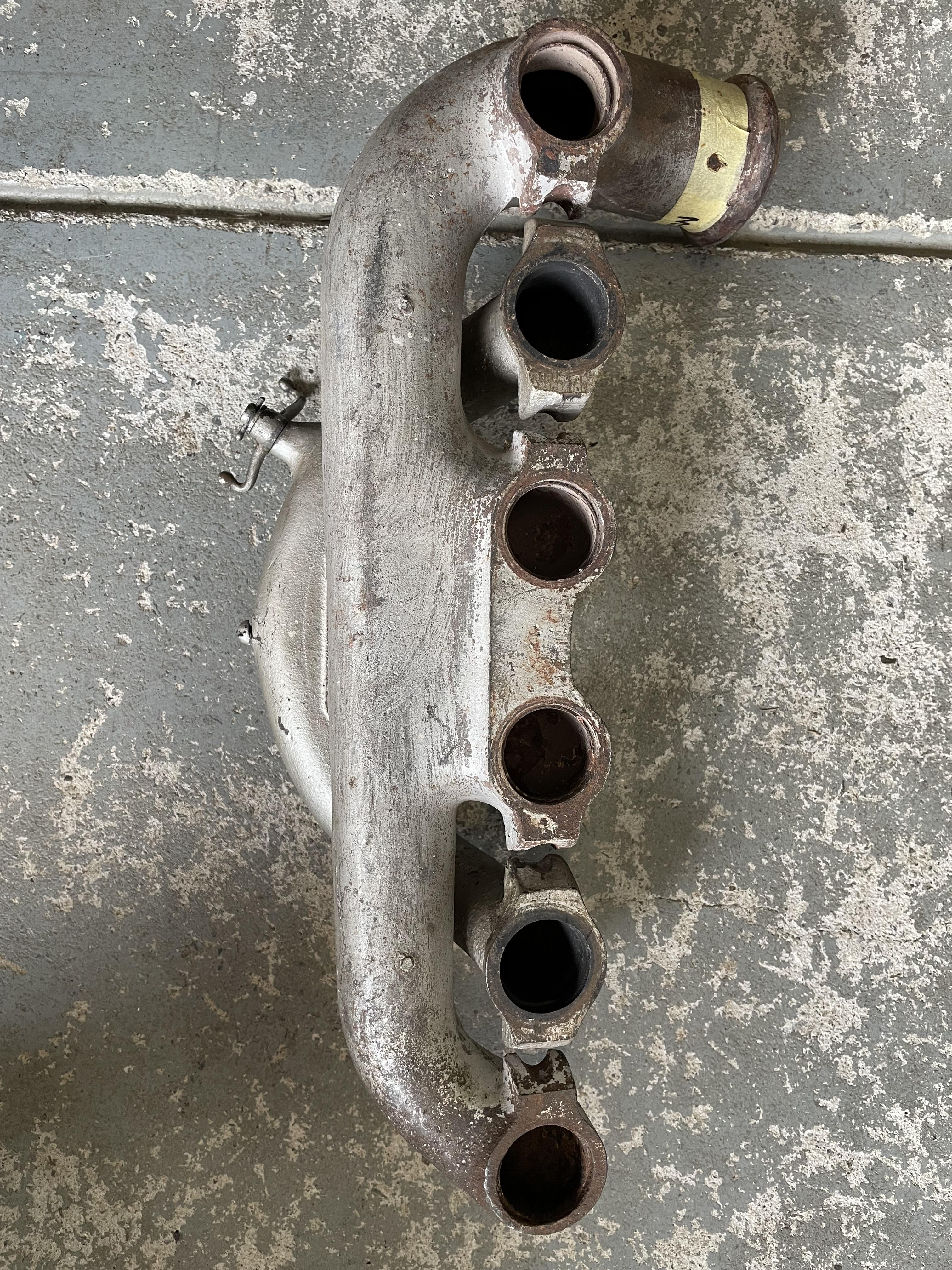 FORD A MODEL INTAKE/EXHAUST MANIFOLDS