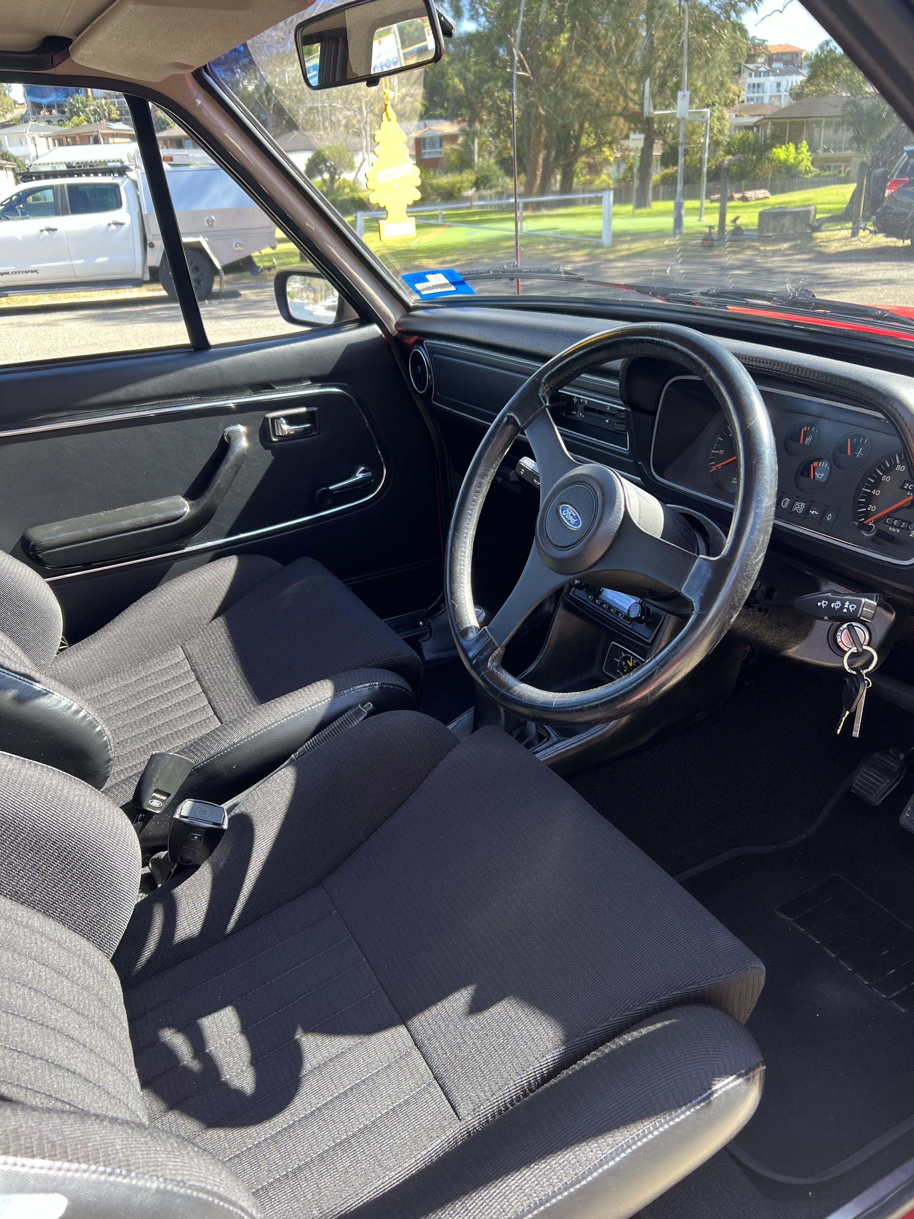 1980 FORD ESCORT RS 2000 4 SP MANUAL 4D SEDAN