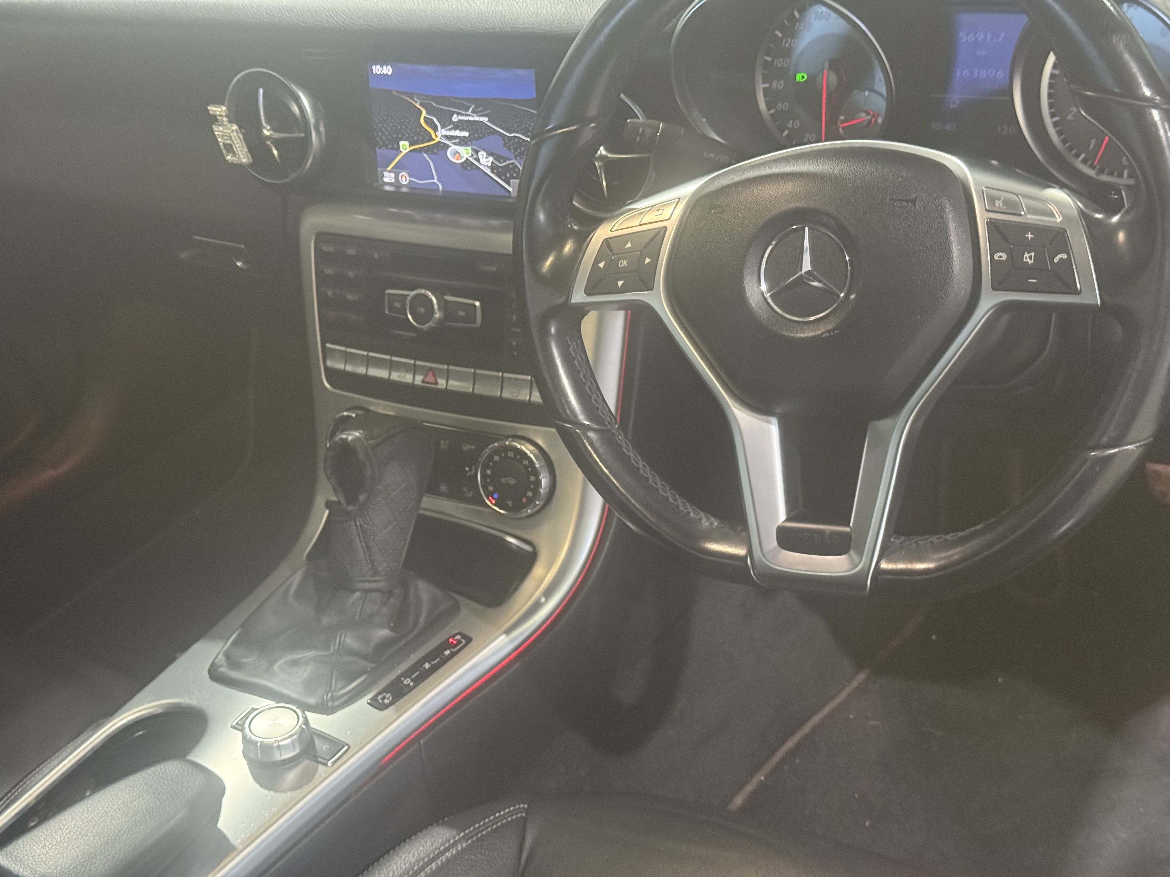 2012 MERCEDES-BENZ SLK R172 350 BE 7 SP AUTOMATIC G-TRONIC 2D CONVERTIBLE