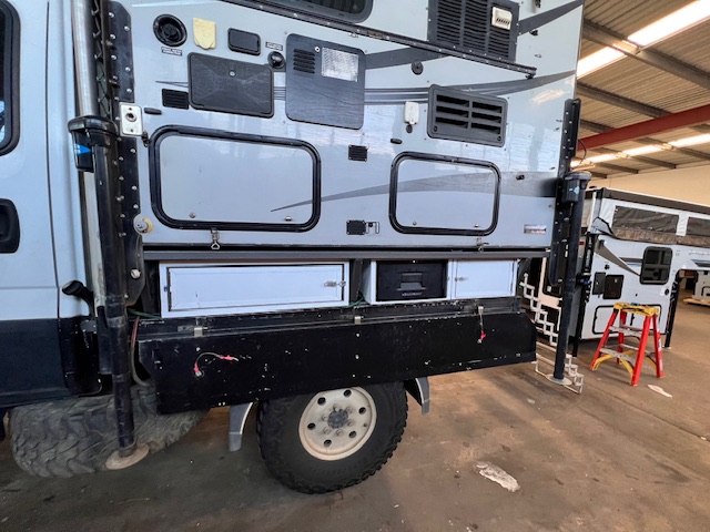 2017 IVECO DAILY 4X4 DUAL CAB EXPEDITION CAMPER