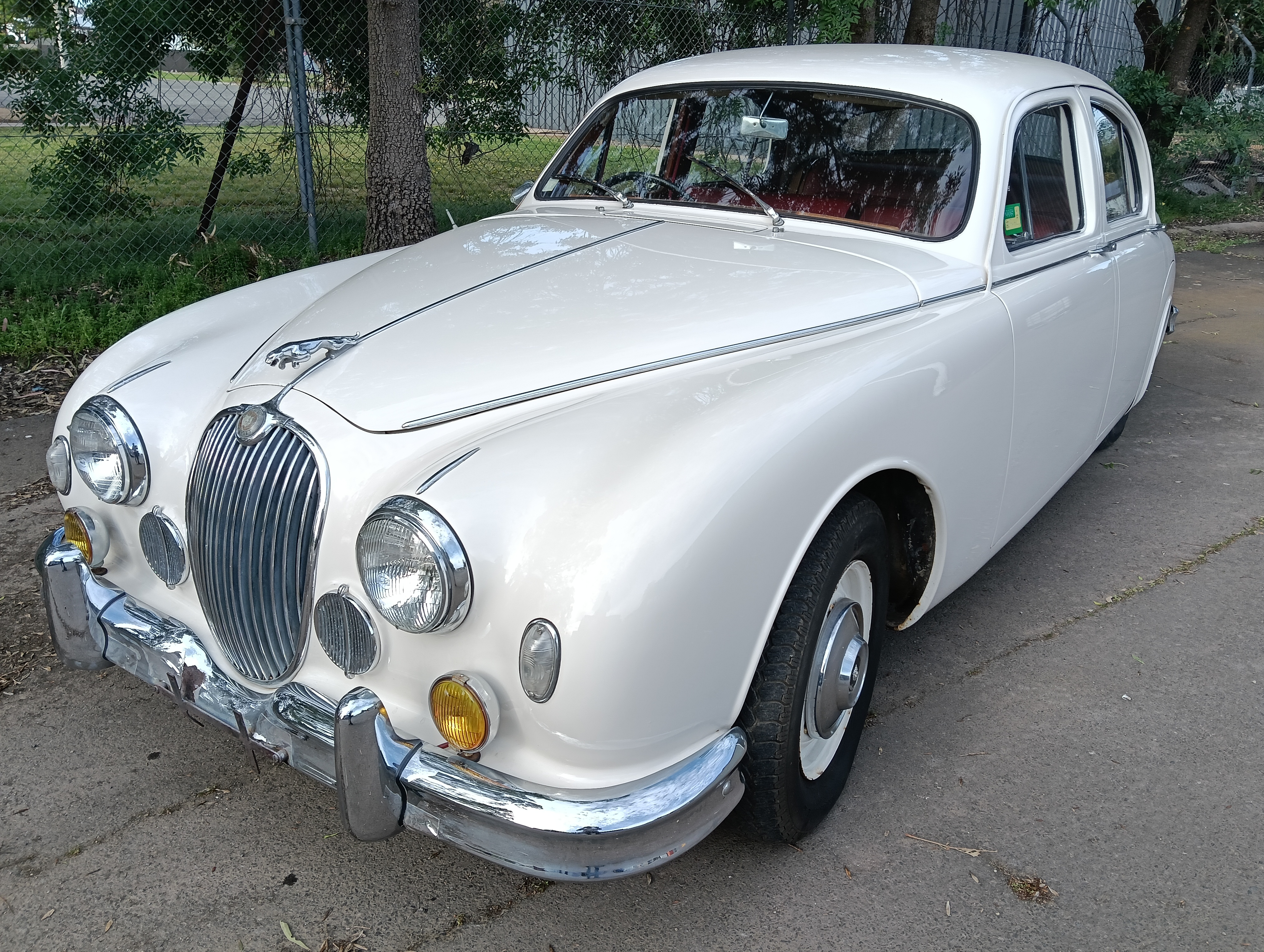 1958 JAGUAR MK1 2.4 MANUAL SEDAN