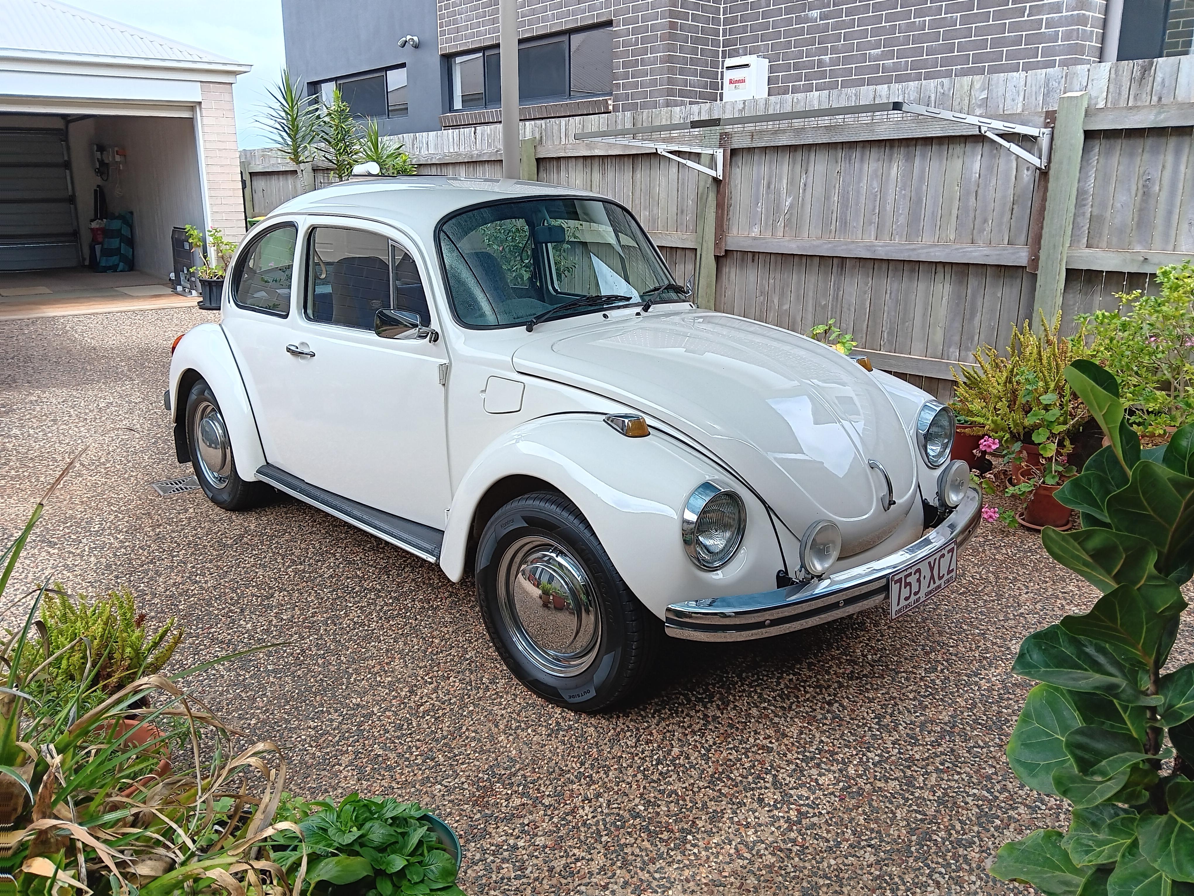1973 VOLKSWAGEN 1600 SUPER BUG L 4 SP MANUAL 2D SEDAN 
