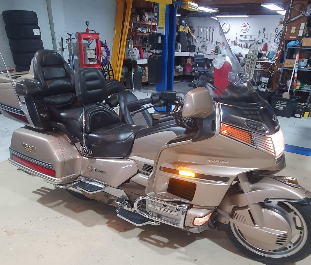 1989 HONDA GOLDWING GL1500 SPECIAL EDITION WITH SIDECAR