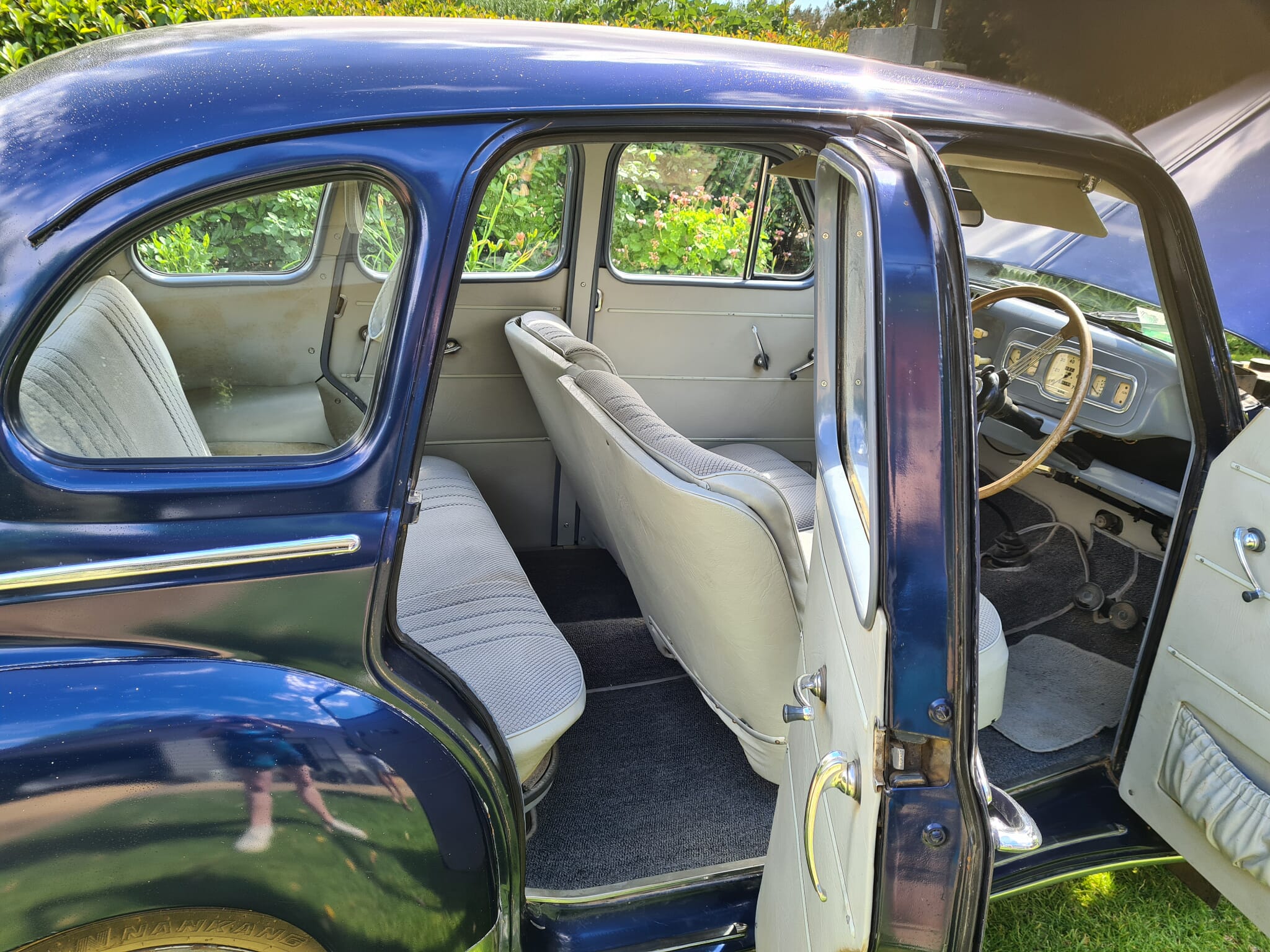 1950 AUSTIN A40 DEVON SEDAN