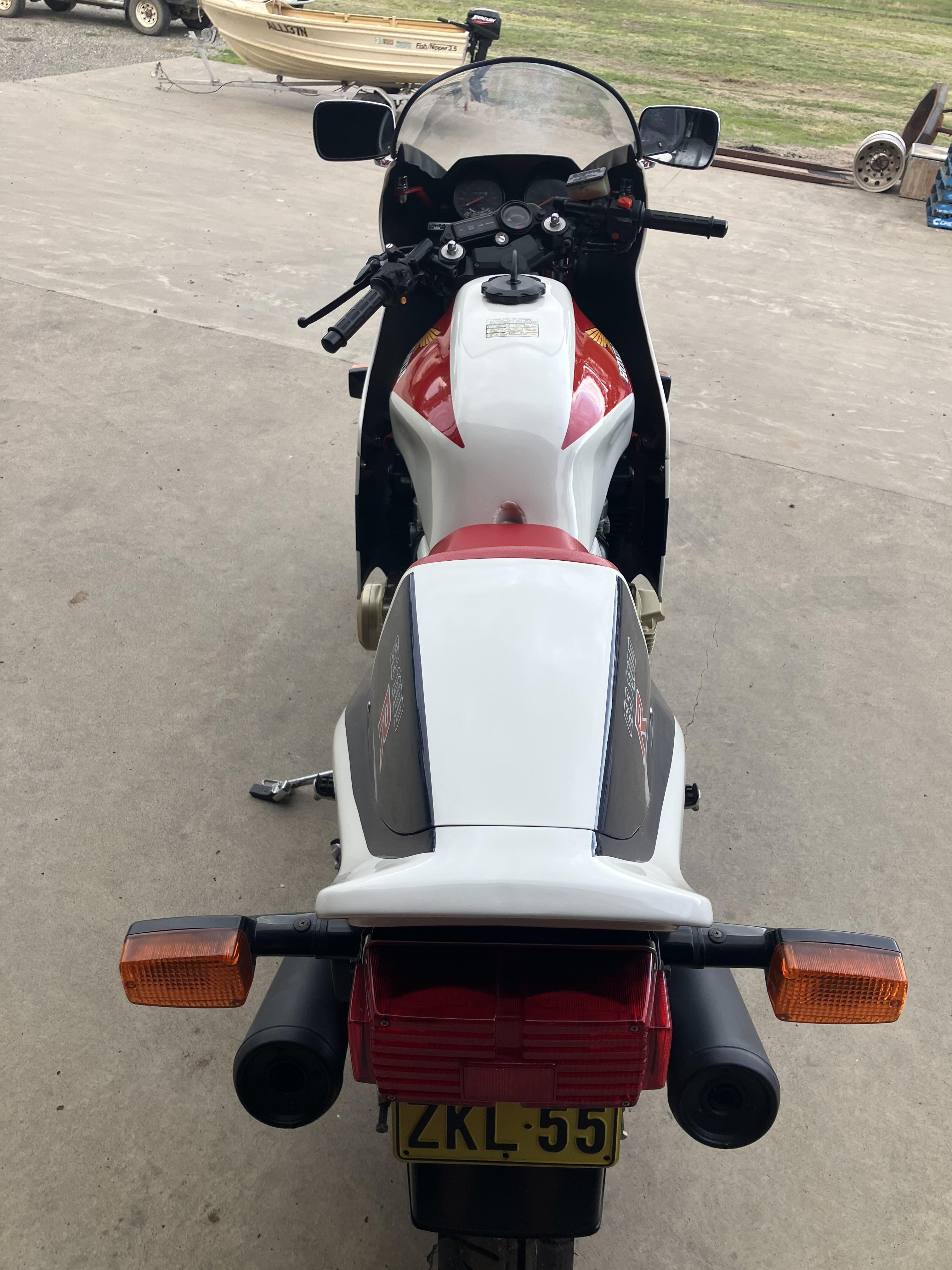 1981 HONDA CB1100R ROAD 