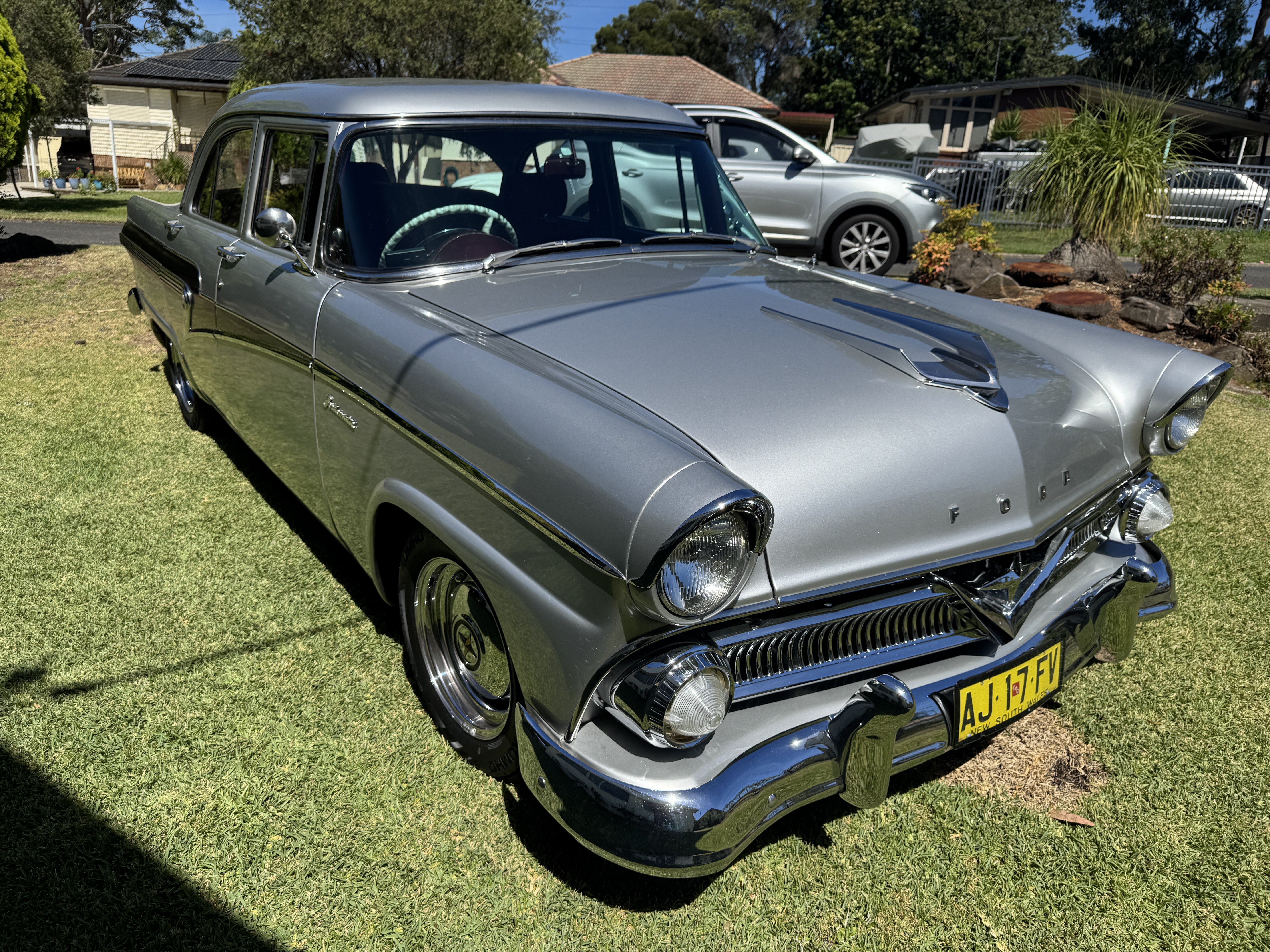 1959 FORD CUSTOMLINE STAR MODEL SEDAN