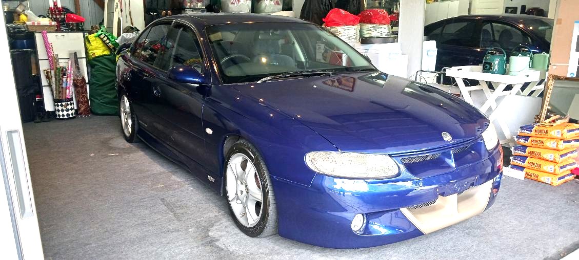 1999 HOLDEN HSV VT CLUBSPORT 6 SPD MANUAL SEDAN