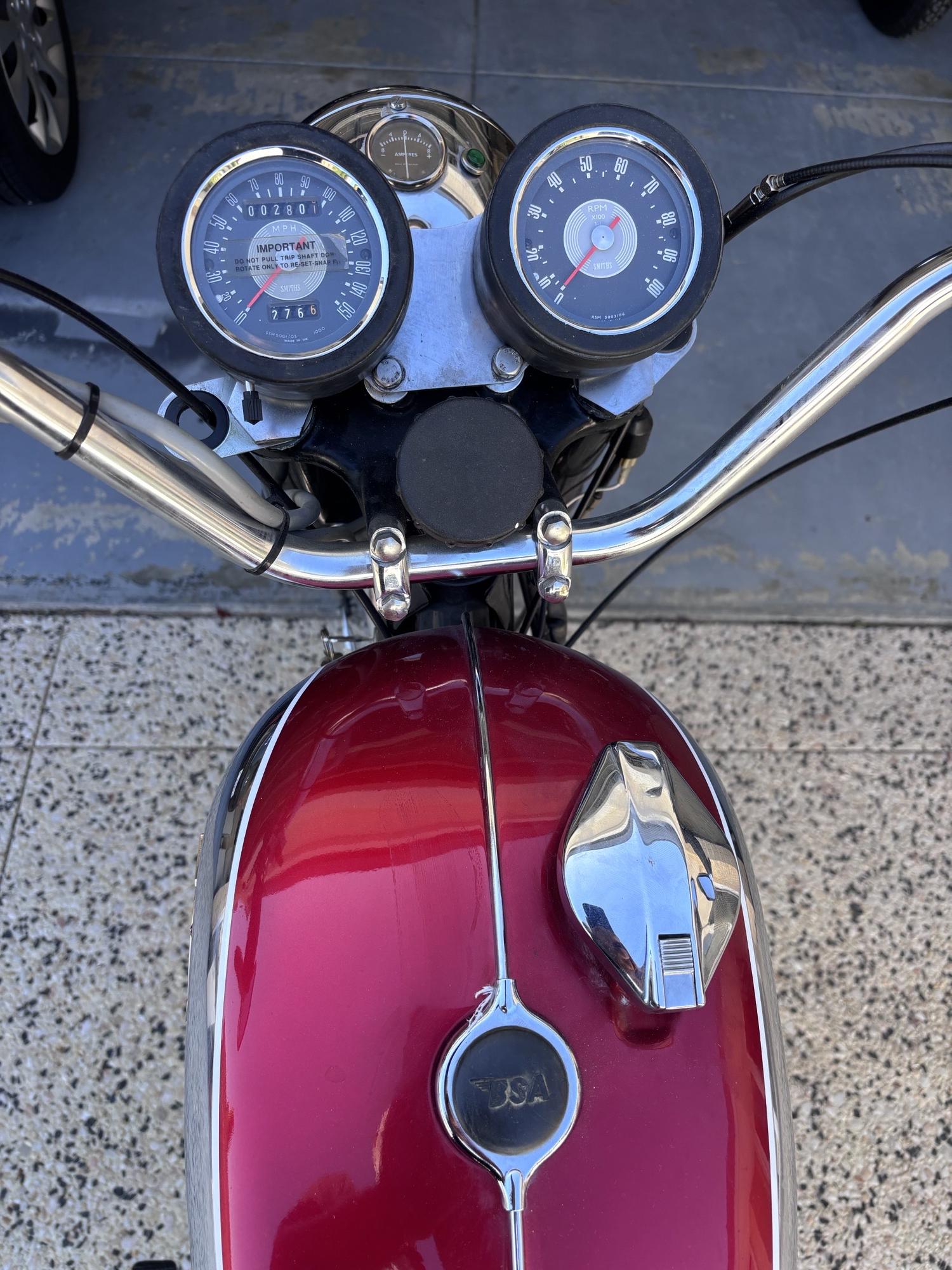 1970 BSA A65T THUNDERBOLT ROAD