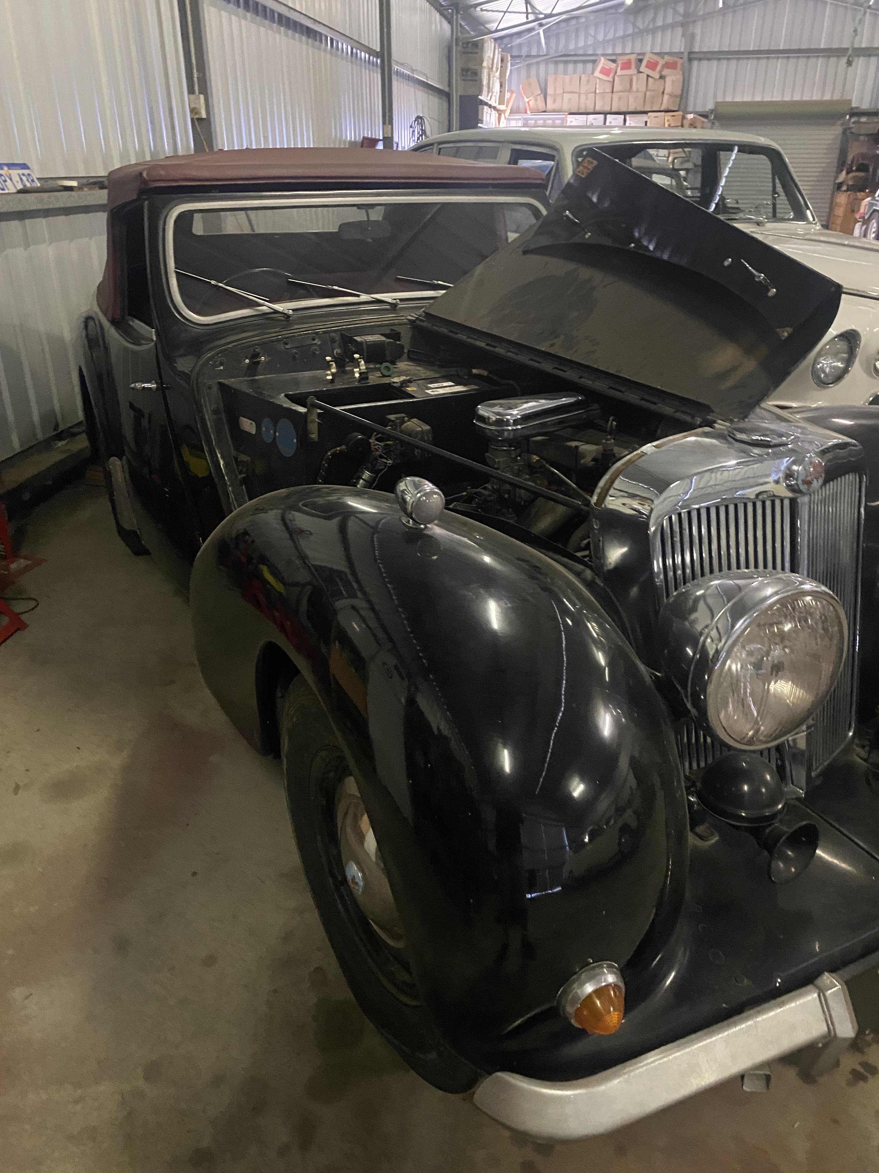 1948 TRIUMPH 1800 ROADSTER