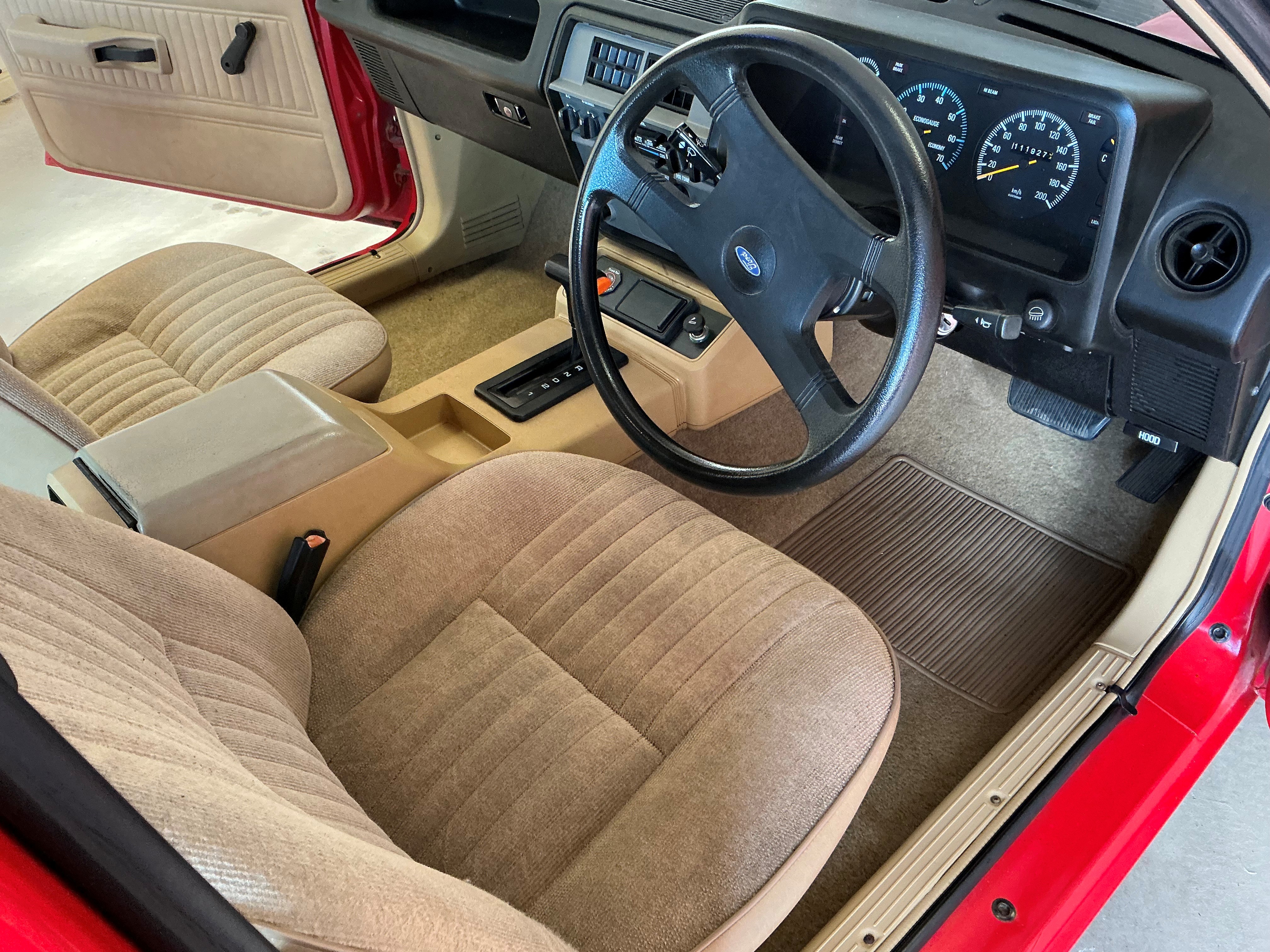 1984 FORD FALCON XE GL 3 SP AUTOMATIC 4D SEDAN