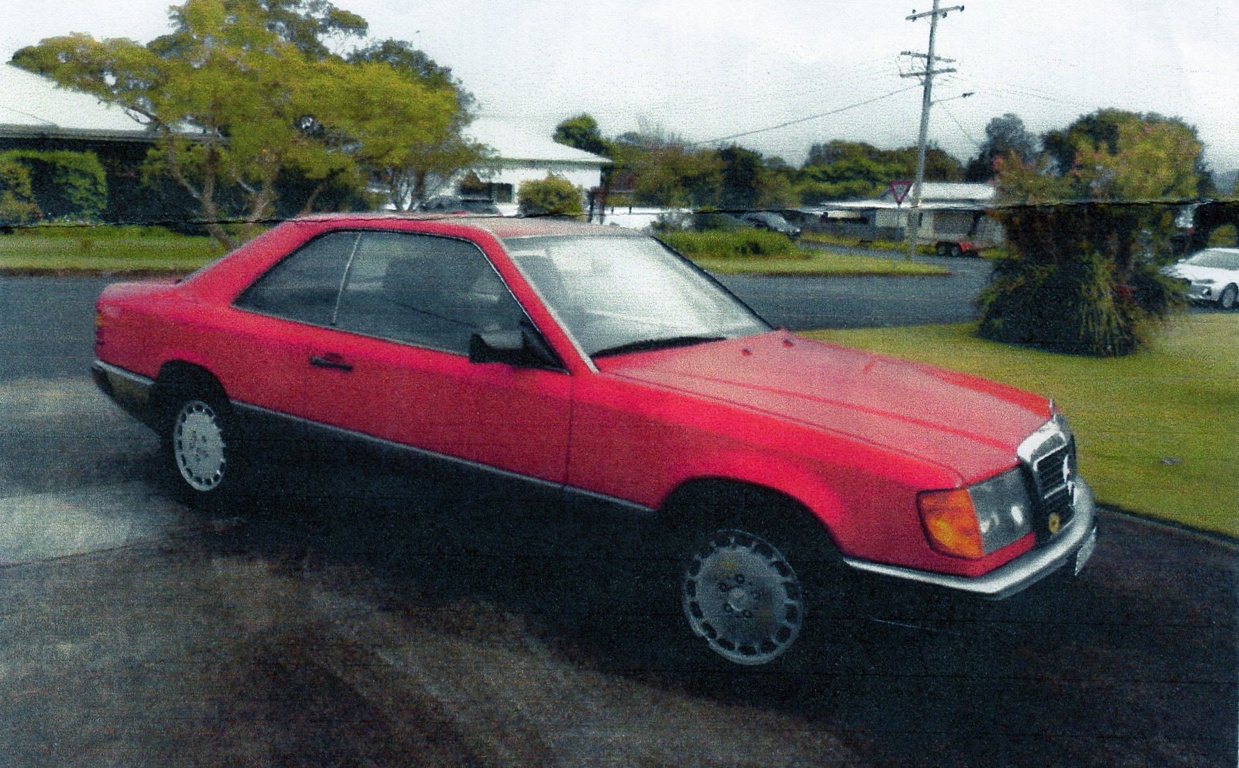 1988 MERCEDES-BENZ 300 CE COUPE