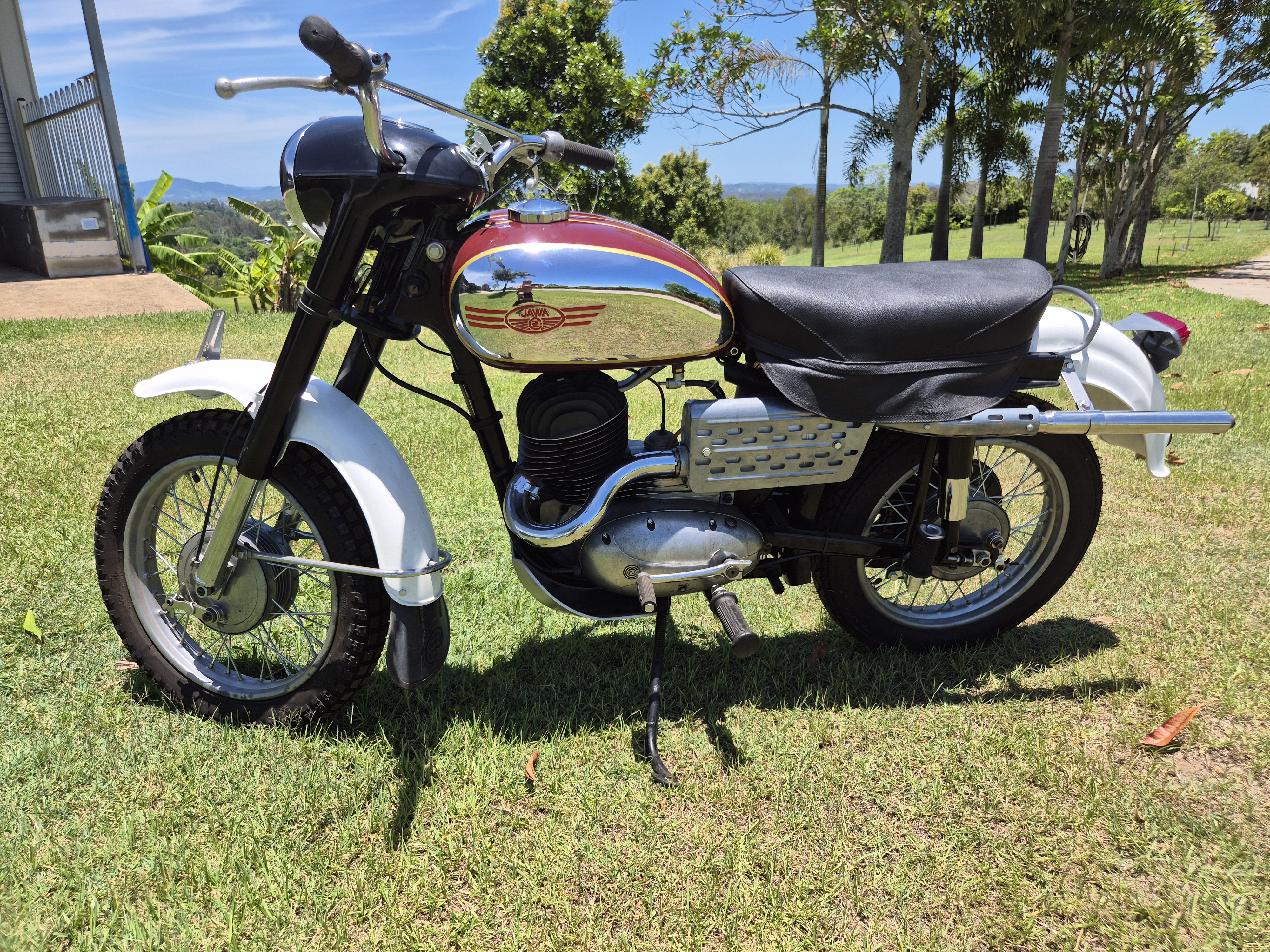1969 CZ MODEL 450 0074 LAND PATROL 175CC ROAD