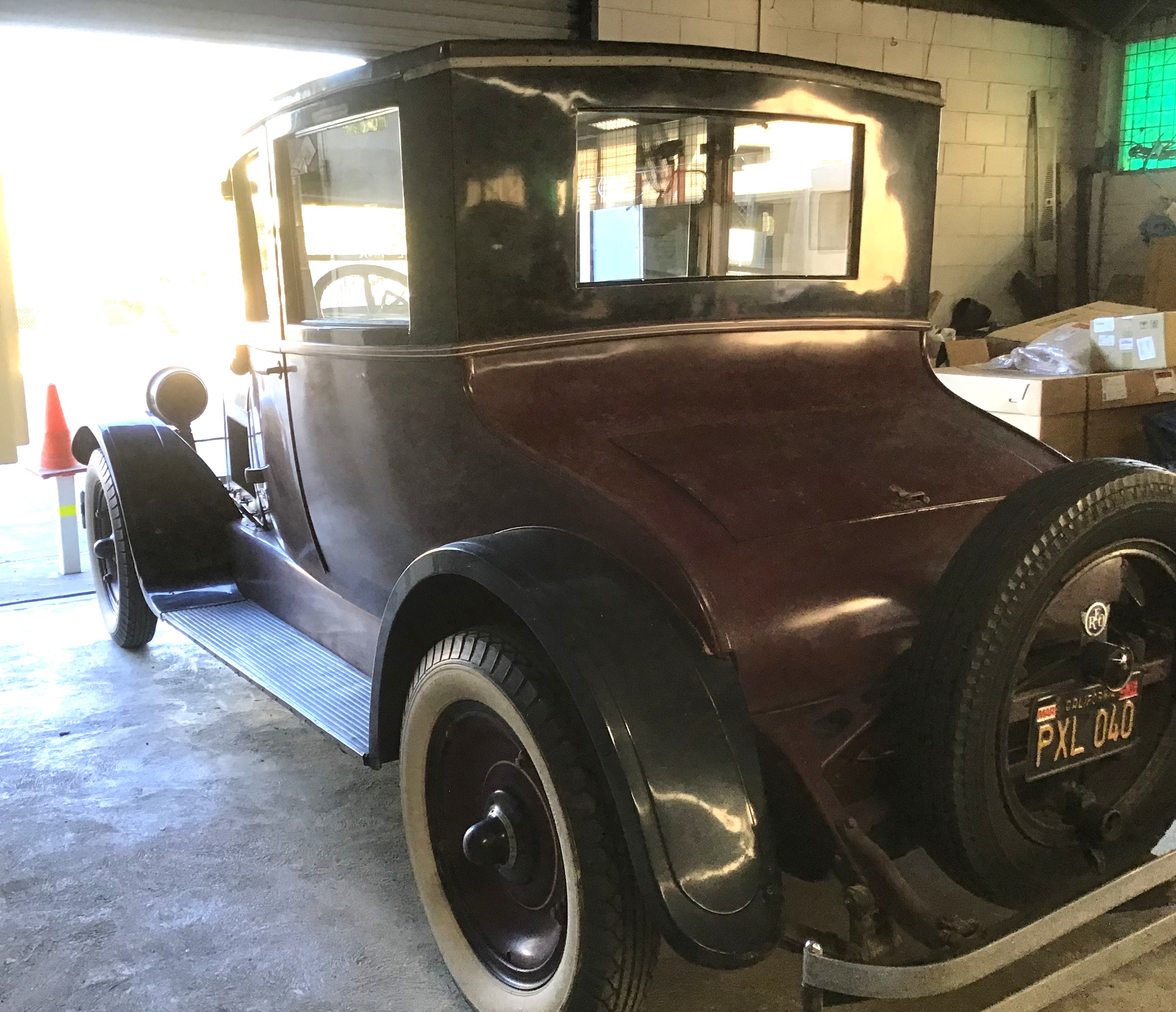 1924 REO OPERA 2D COUPE