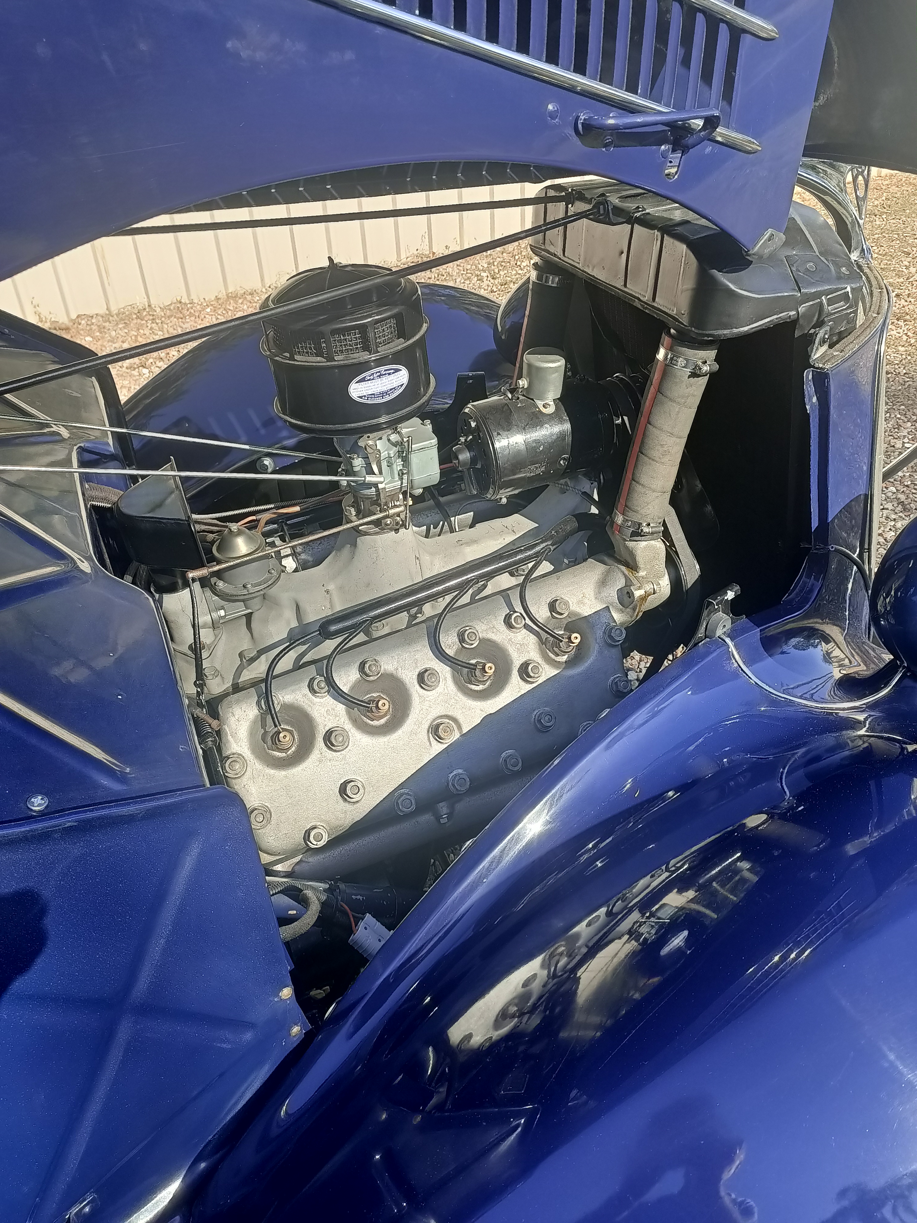 1936 FORD DELUXE SEDAN