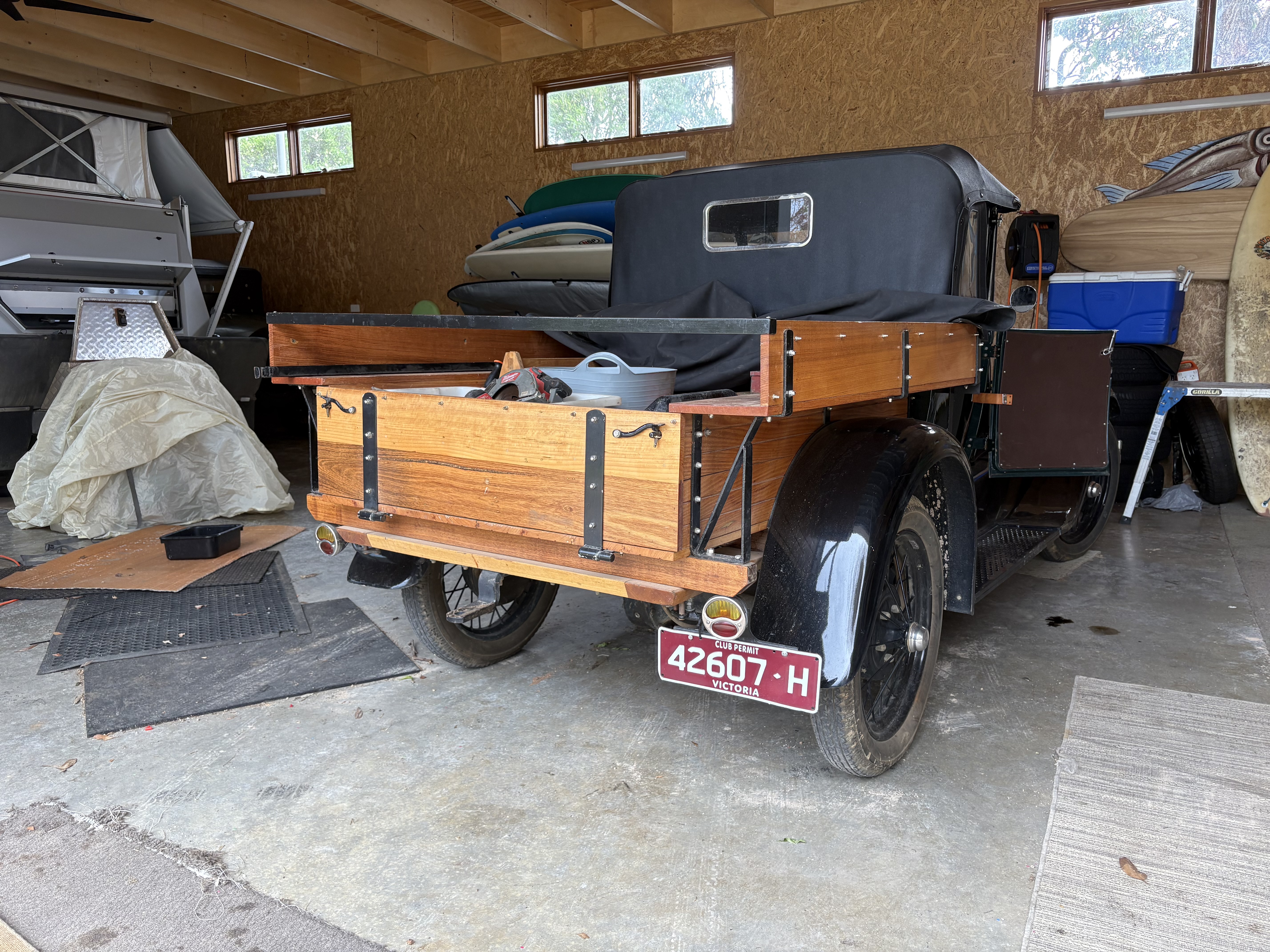 1928 FORD MODEL A ROADSTER PICKUP