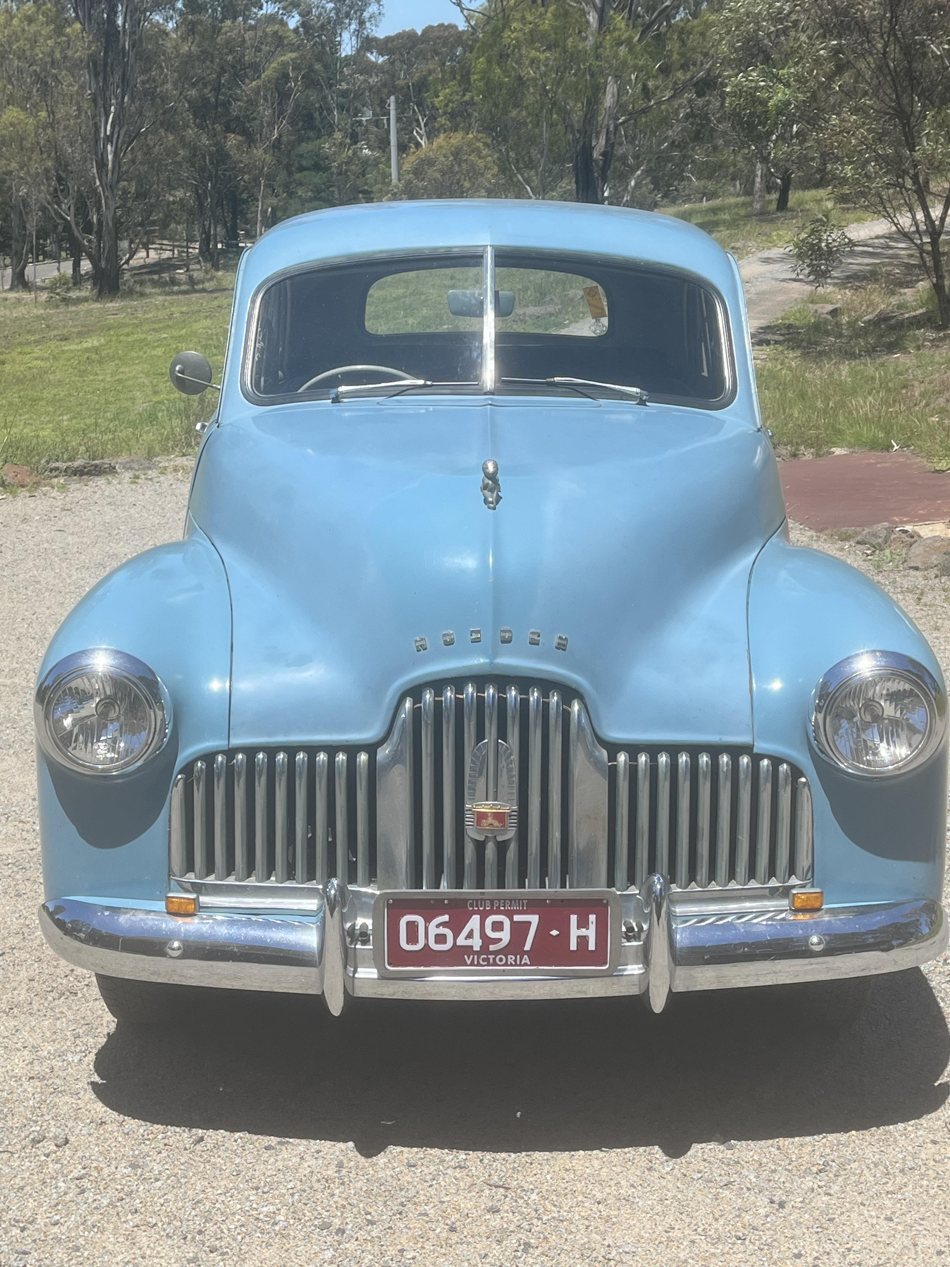 1953 HOLDEN 48-215 FX SEDAN