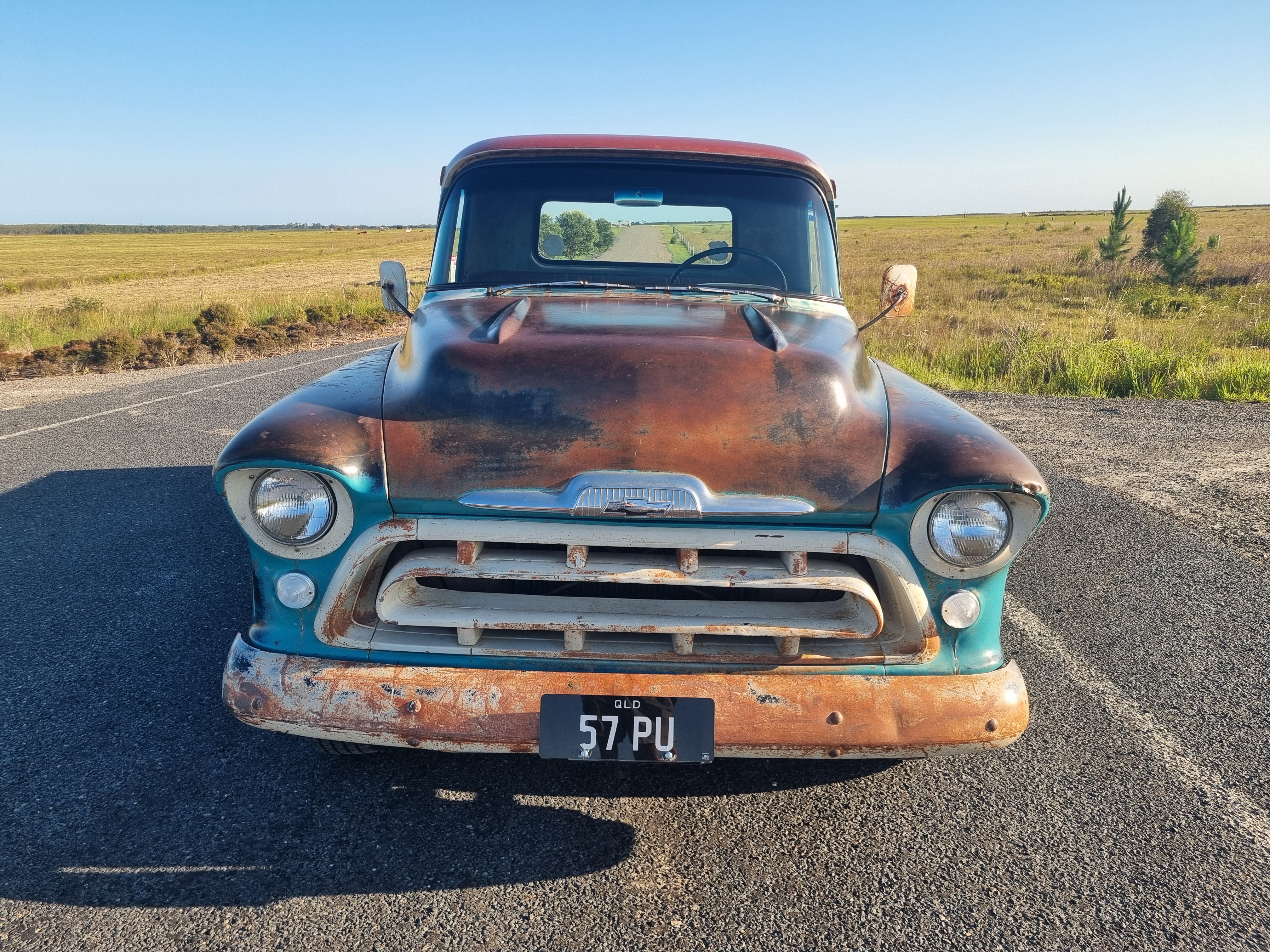 1957 CHEVROLET 3100 SHORT BED 3 SP MANUAL PICK UP