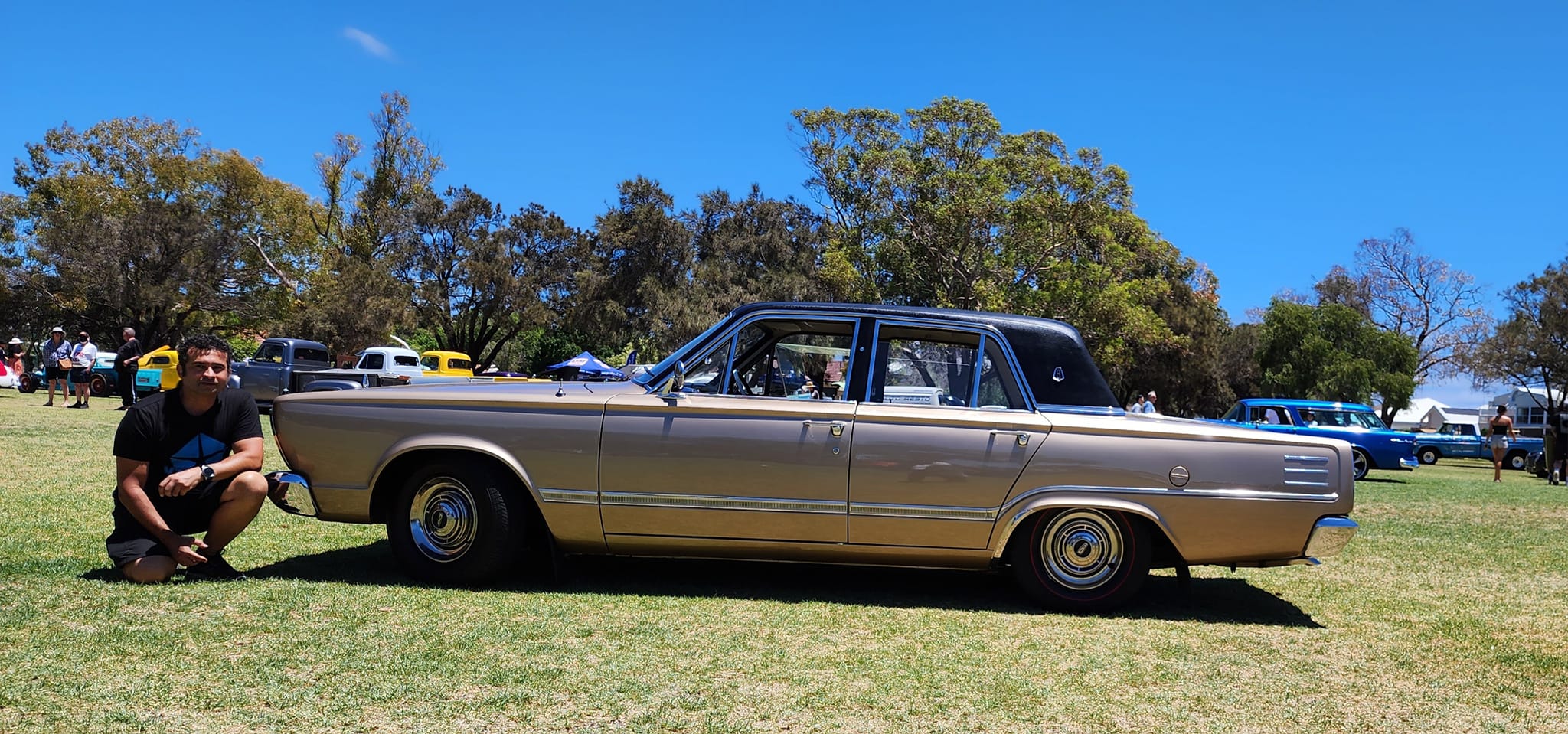 1967 CHRYSLER VALIANT VC AUTOMATIC SEDAN