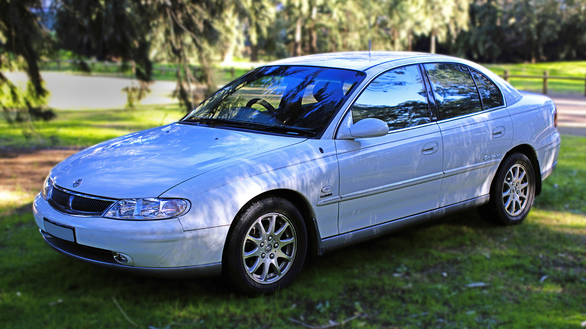 2001 HOLDEN CALAIS VX 4 SP AUTOMATIC 4D SEDAN 