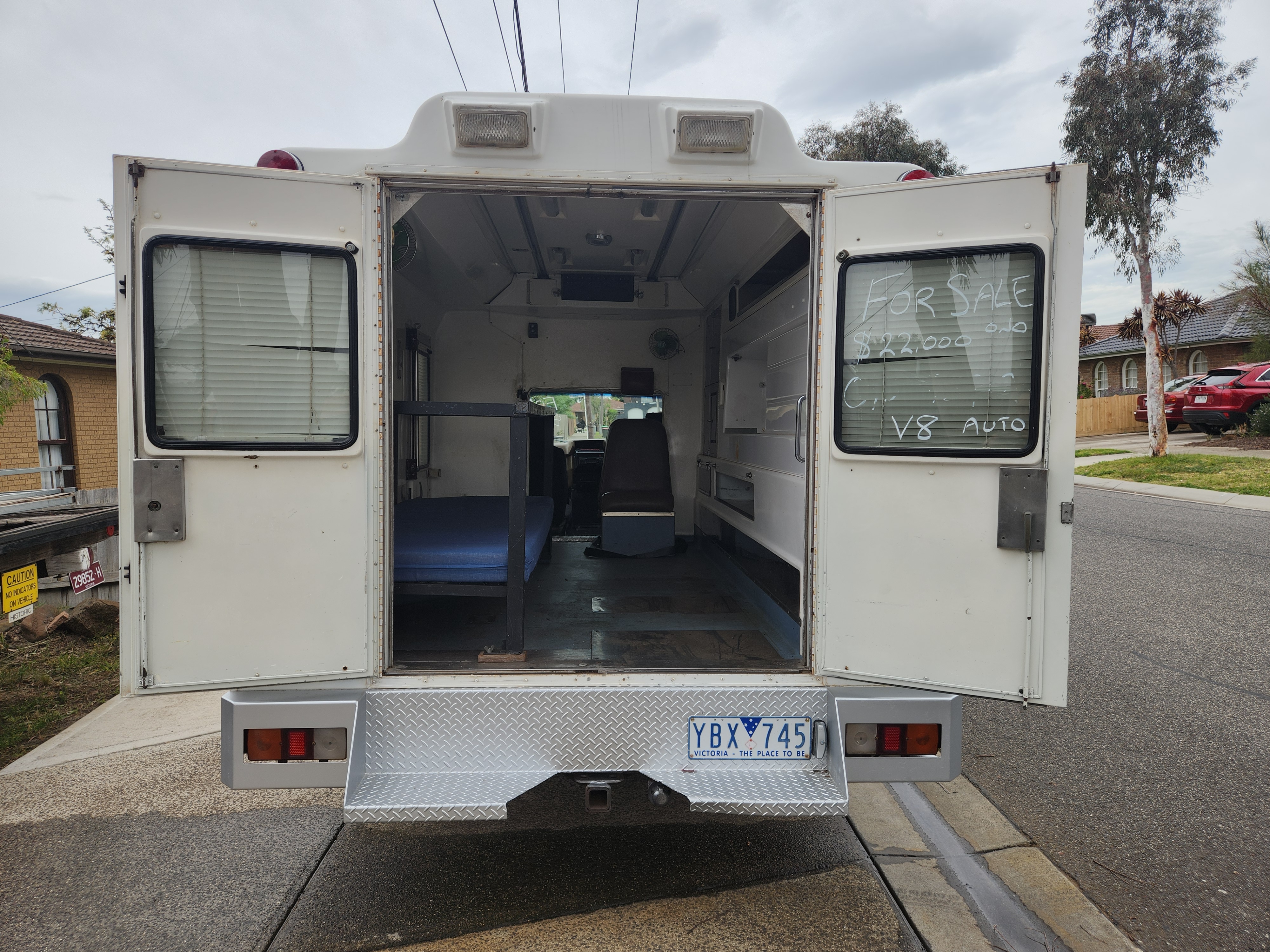 1992 FORD F250 EX AMBULANCE 
