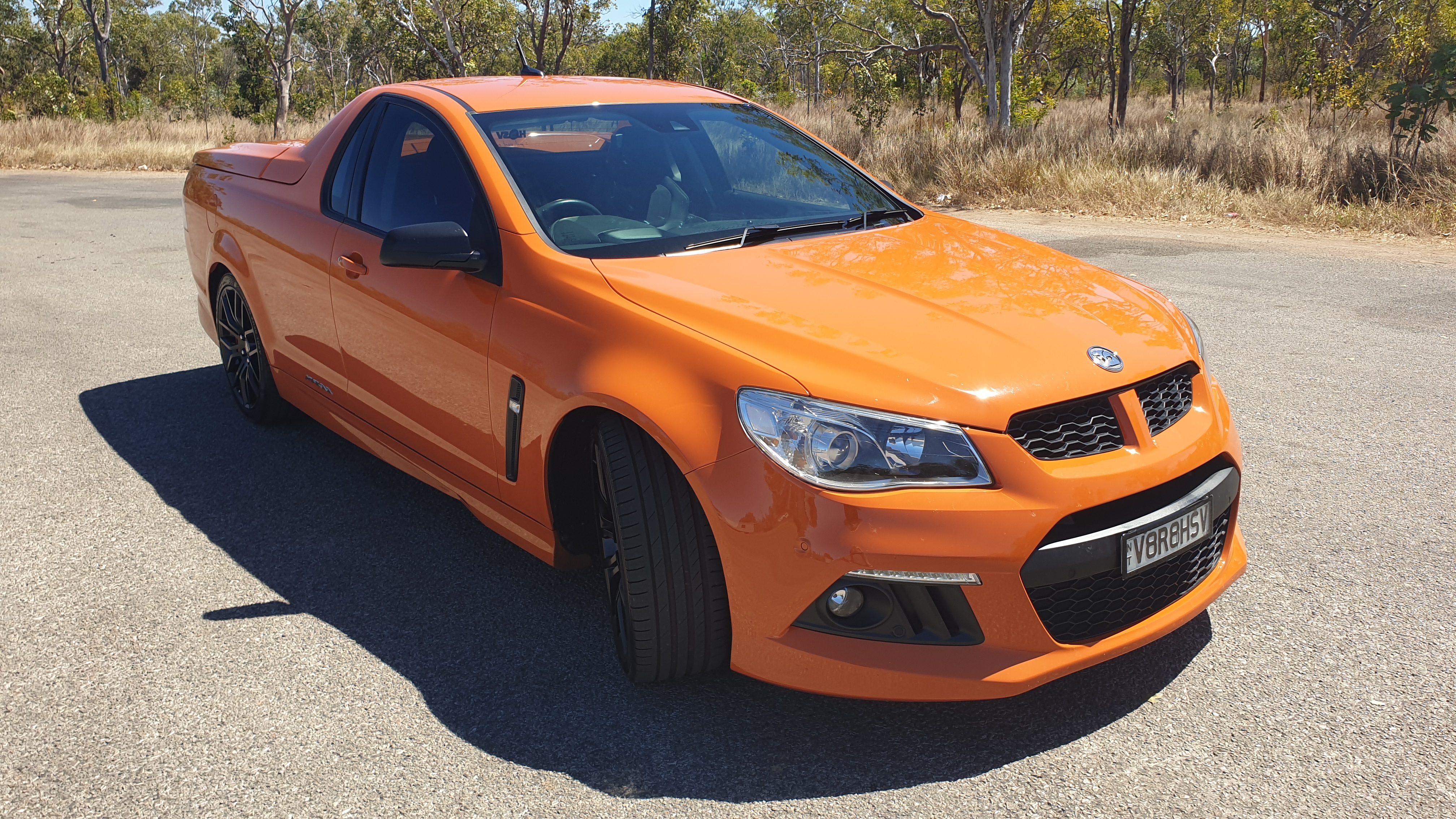 2014 HSV MALOO GEN F R8 6 SP MANUAL UTILITY