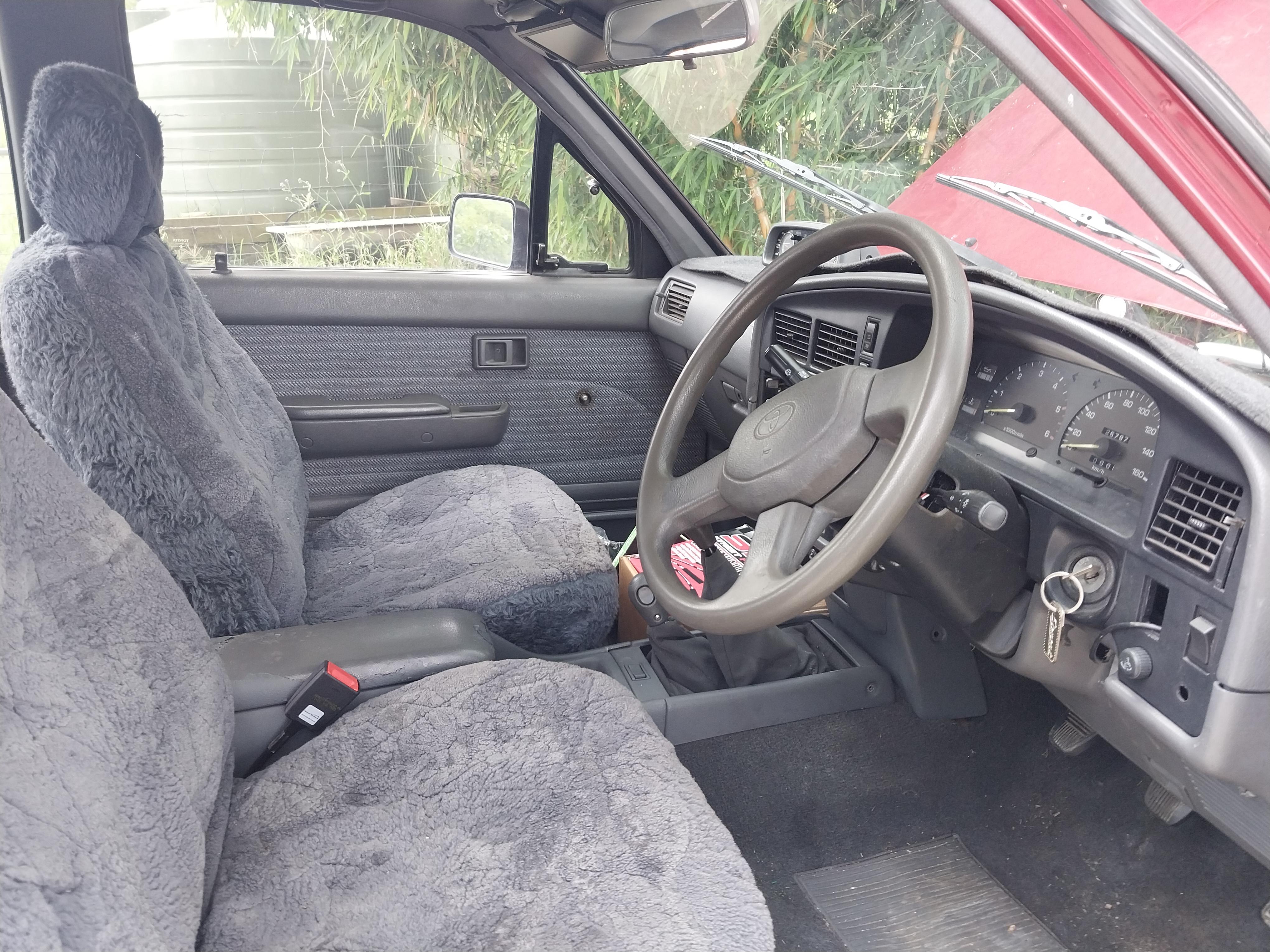 1994 TOYOTA HILUX (4x4) 5 SP MANUAL 4x4 DUAL C/CHAS