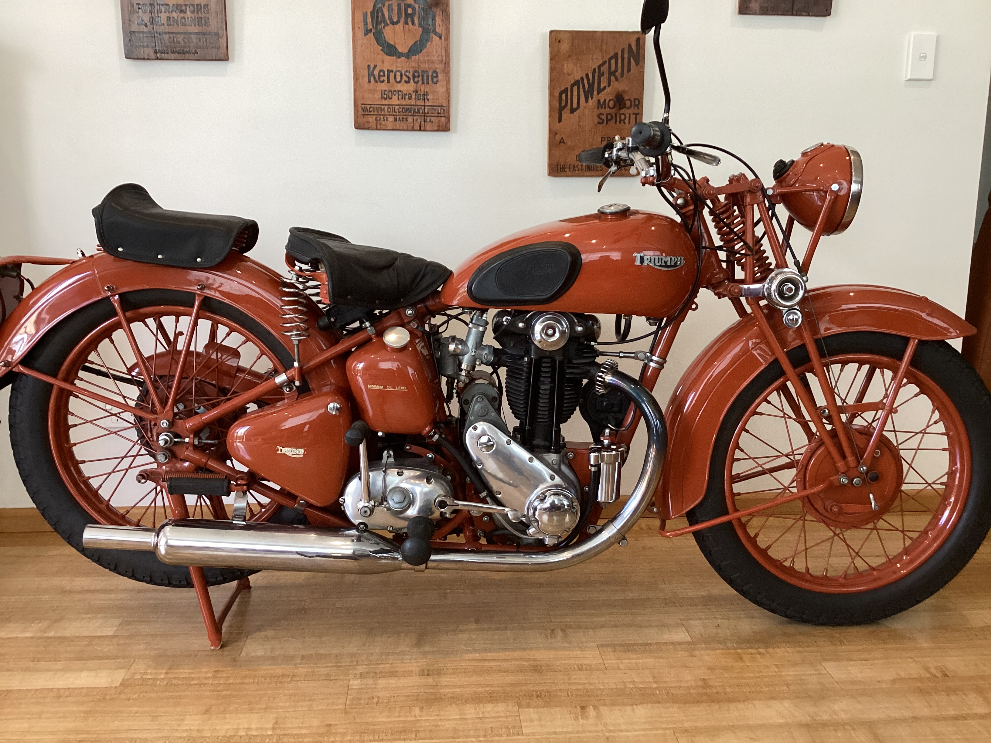 1942 TRIUMPH 3HW 350 ROAD
