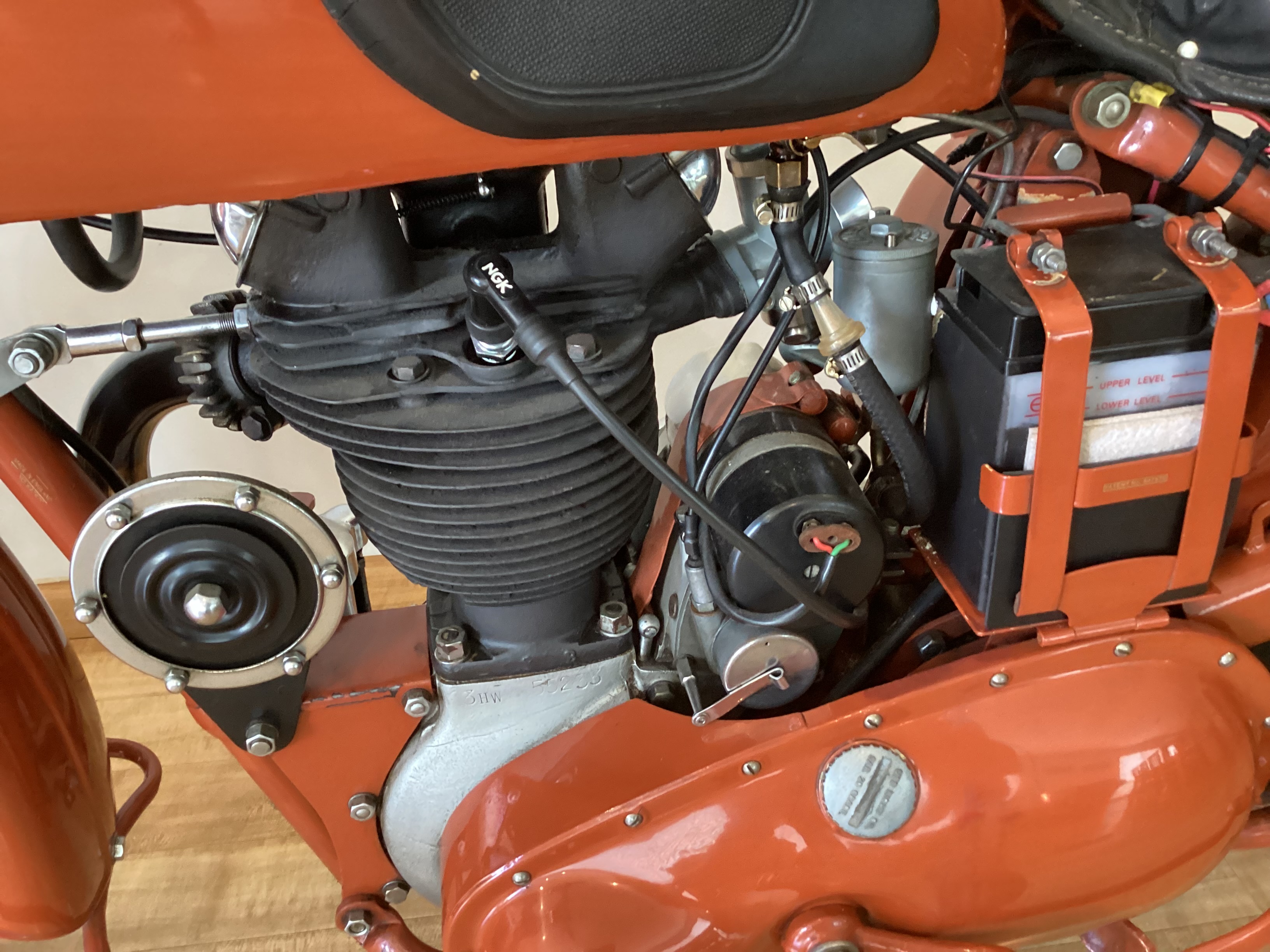 1942 TRIUMPH 3HW 350 ROAD