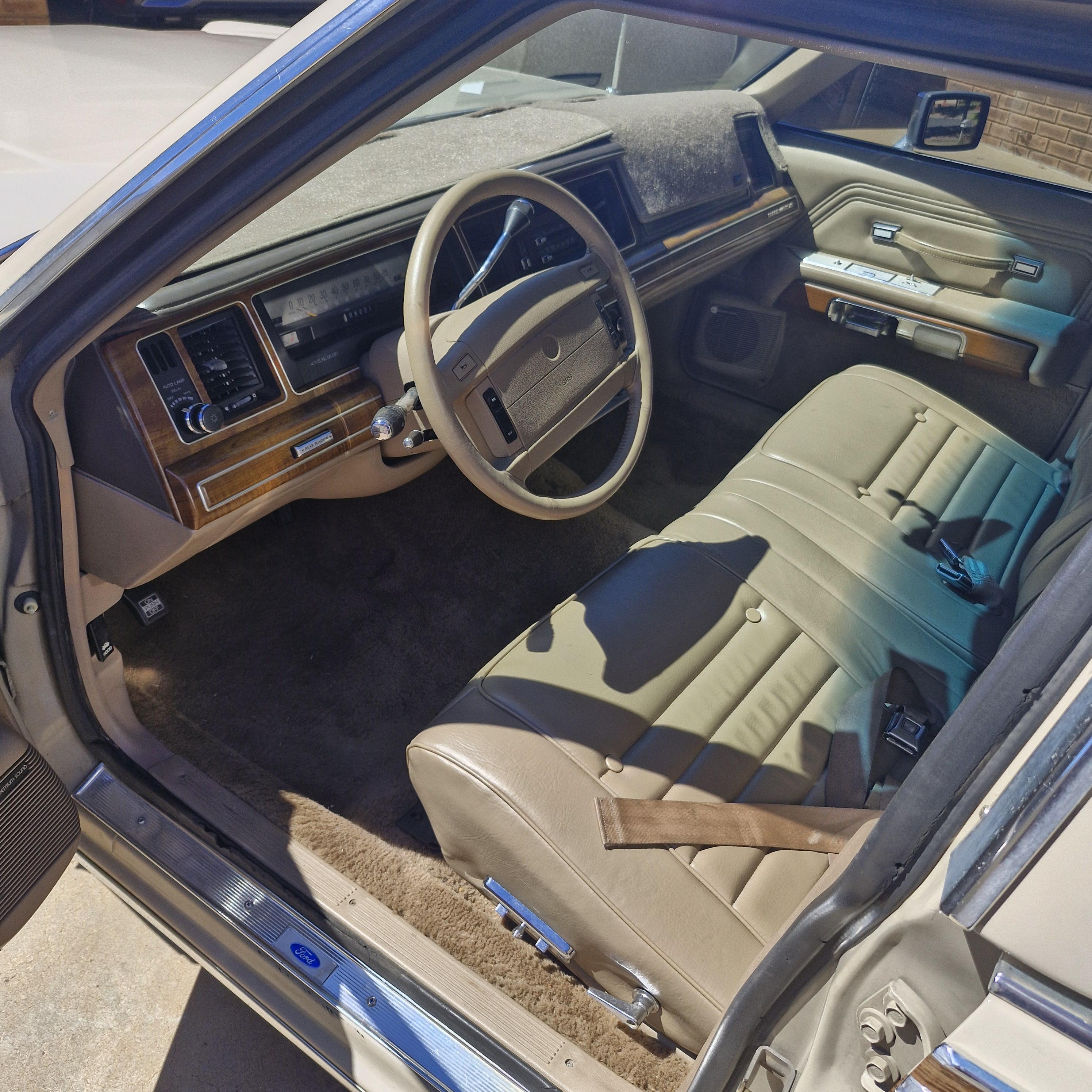 1990 MERCURY GRAND MARQUIS WOODY WAGON