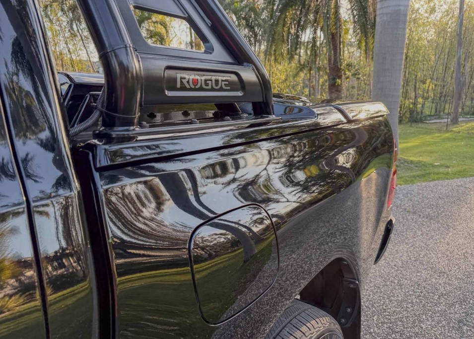 2019 TOYOTA HILUX GUN126R MY19 ROGUE (4x4) 6 SP AUTOMATIC DOUBLE CAB P/UP