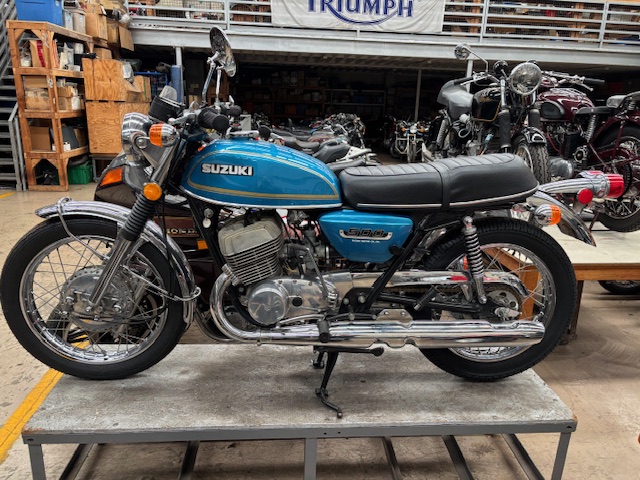 1974 SUZUKI T500 TITAN ROAD
