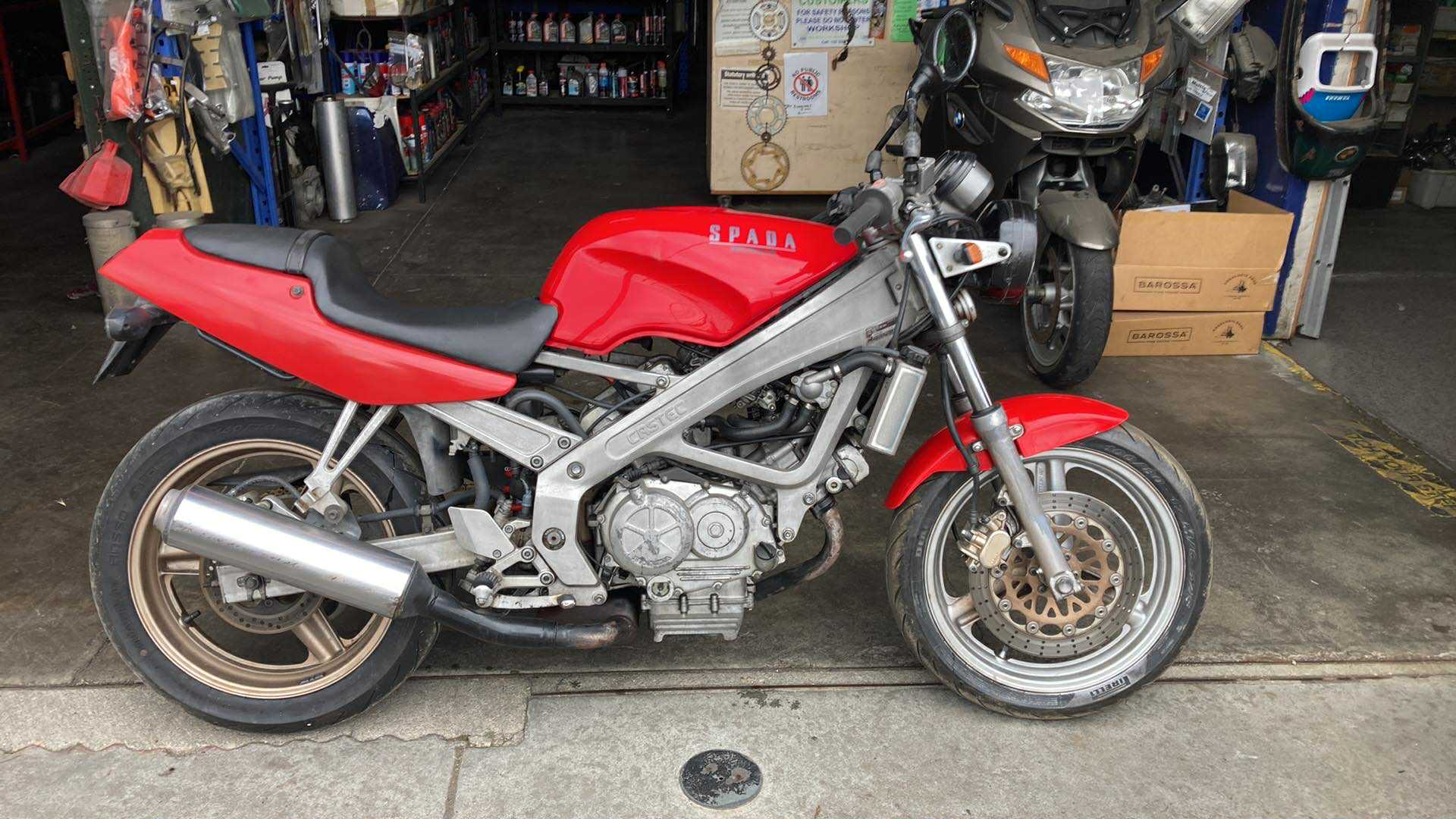1990 HONDA VT250 SPADA ROAD