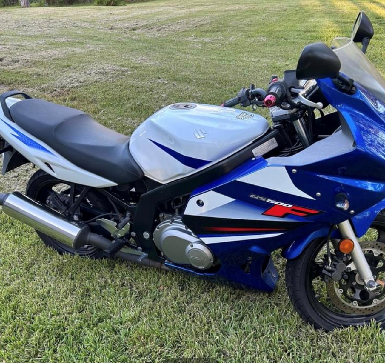 2011 SUZUKI GS500 ROAD