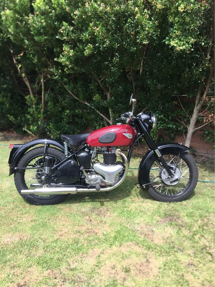 1953 BSA A10 GOLDEN FLASH ROAD