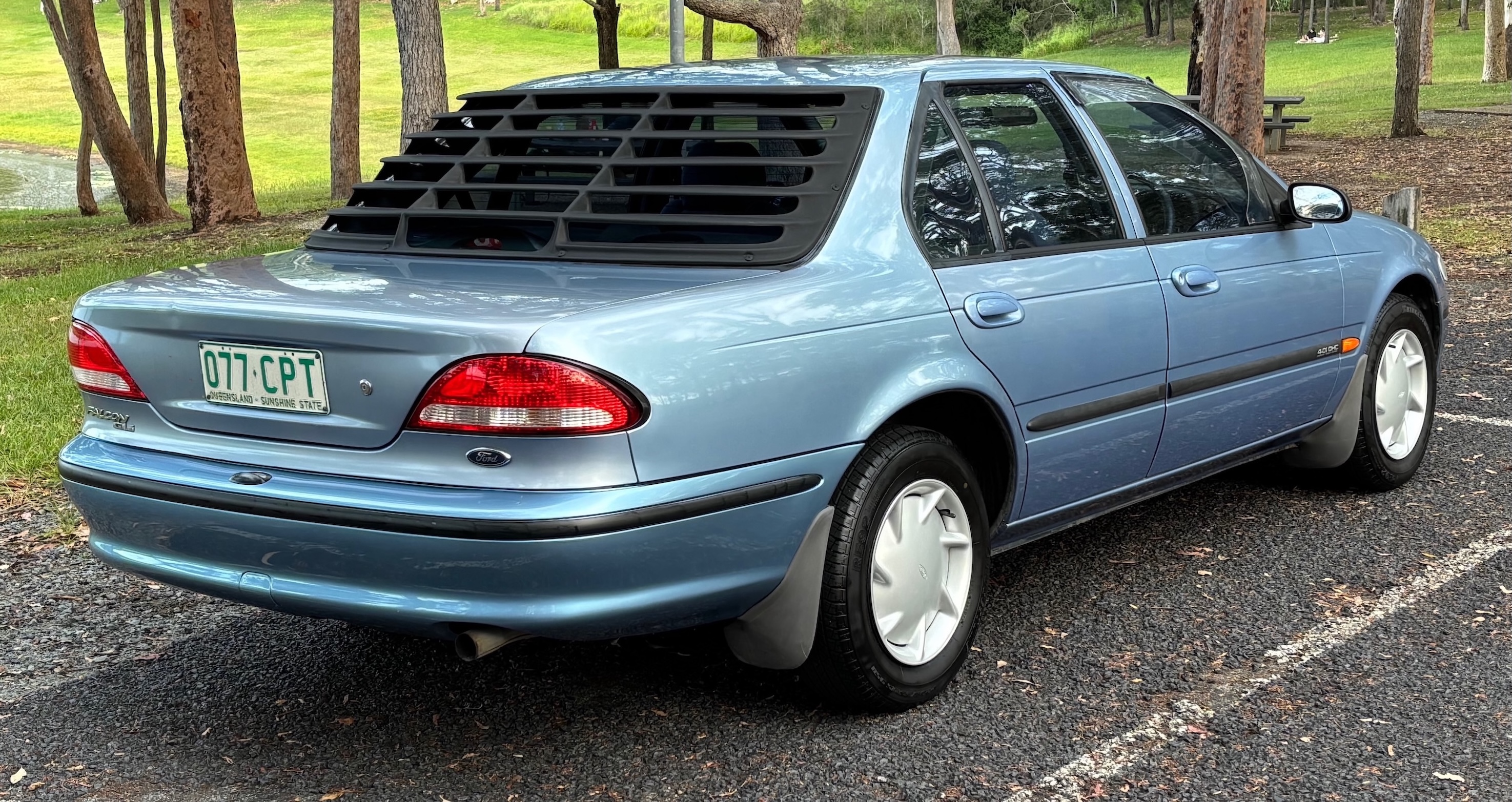 1994 FORD FALCON EF GLi 4 SP AUTOMATIC 4D SEDAN