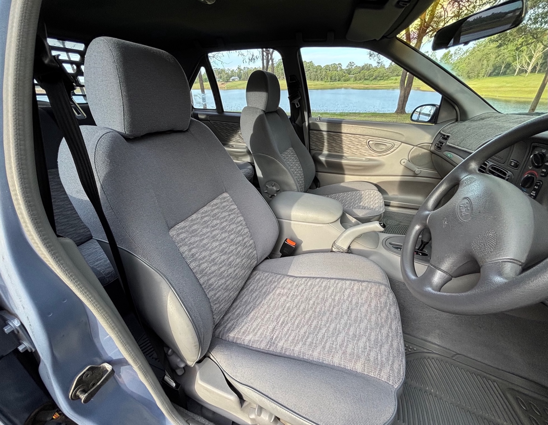 1994 FORD FALCON EF GLi 4 SP AUTOMATIC 4D SEDAN