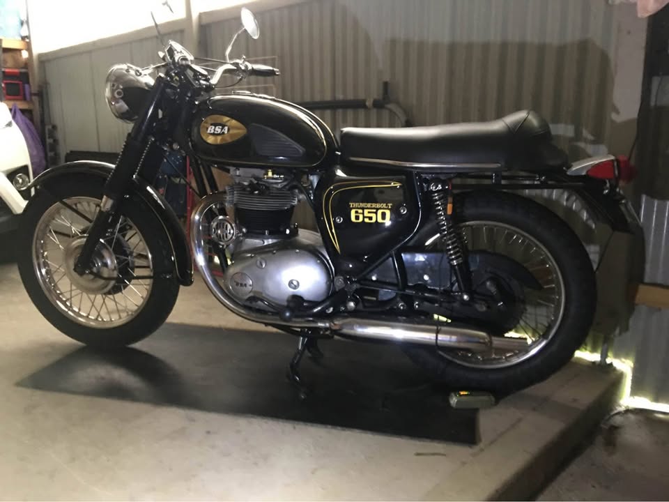 1969 BSA A65T THUNDERBOLT ROAD 